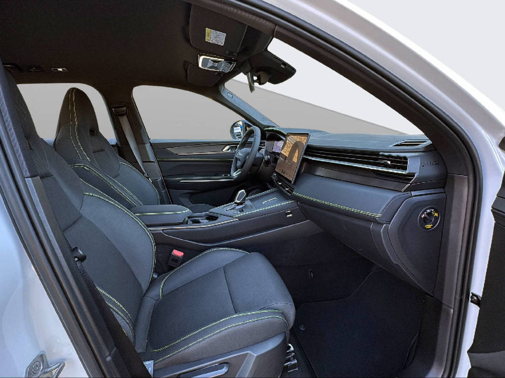 LYNK & CO 01 1.5 PHEV Core-image-14
