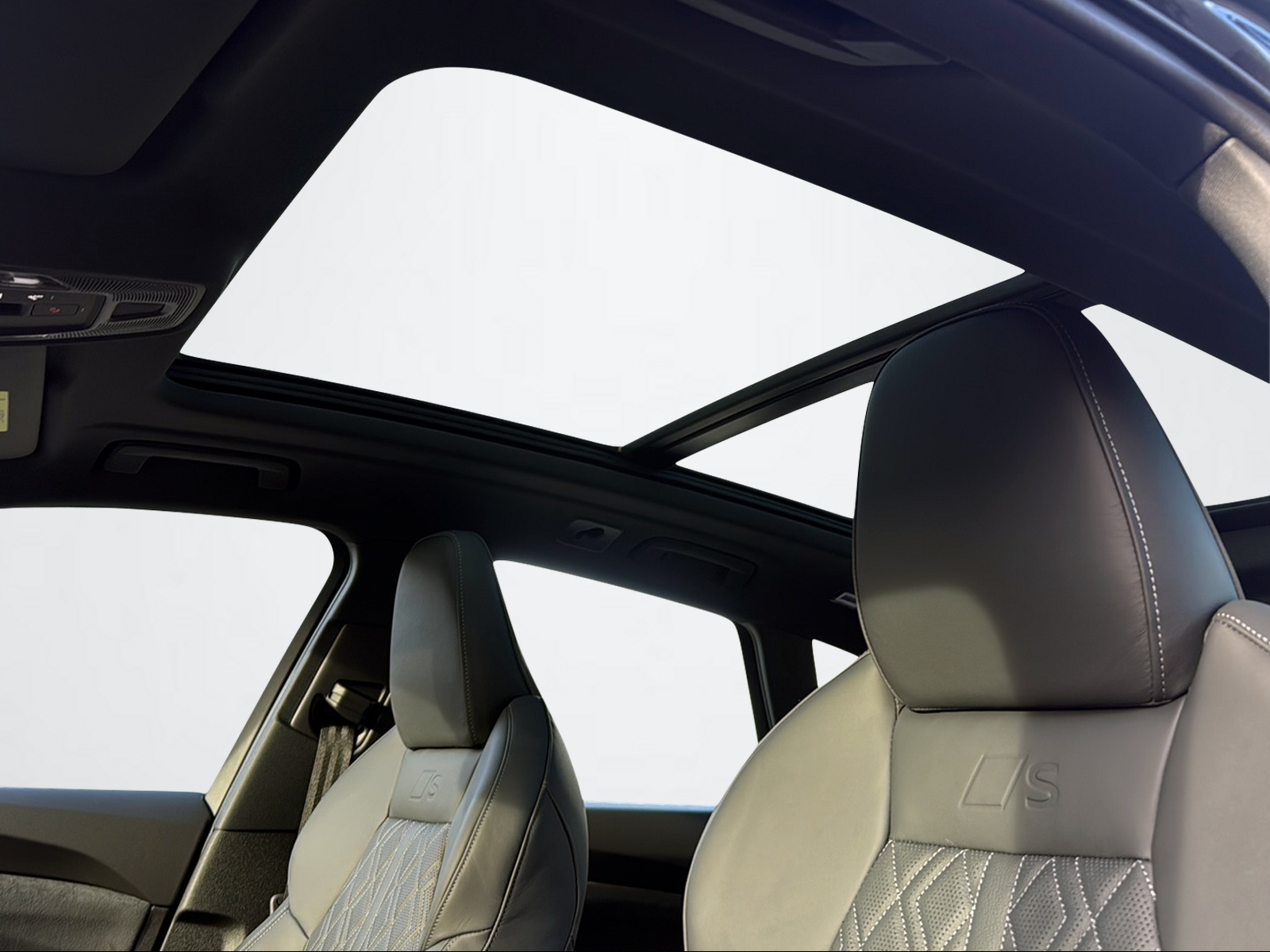 AUDI SQ5 SUV TFSI quat. 270 kW S t. 3000ccm 367PS/270kW 6 Zylinder V6 TFSI Benzin / mHEV-image-12