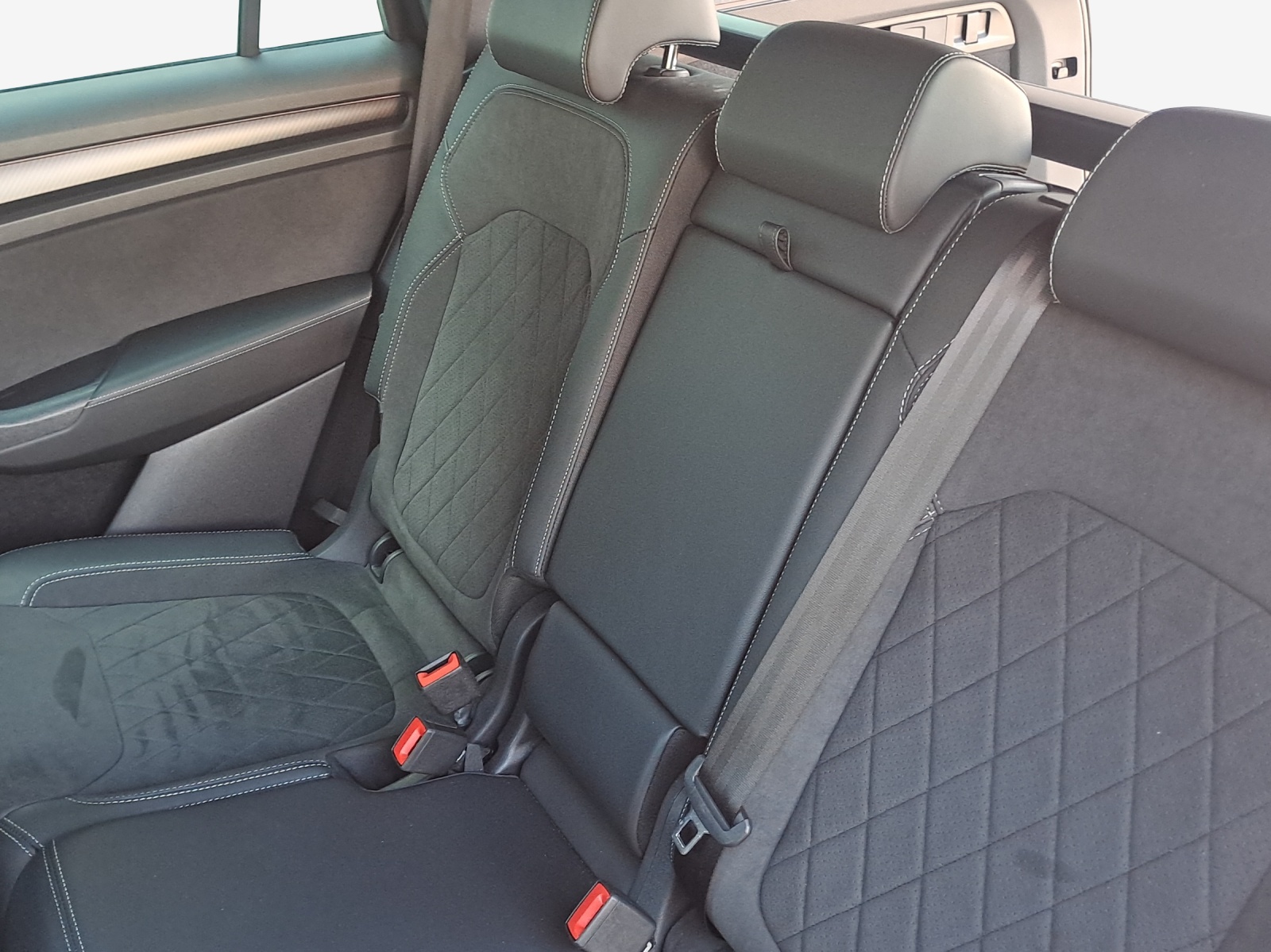 SKODA Kodiaq 2.0 TSI 4x4 SportLine-image-11