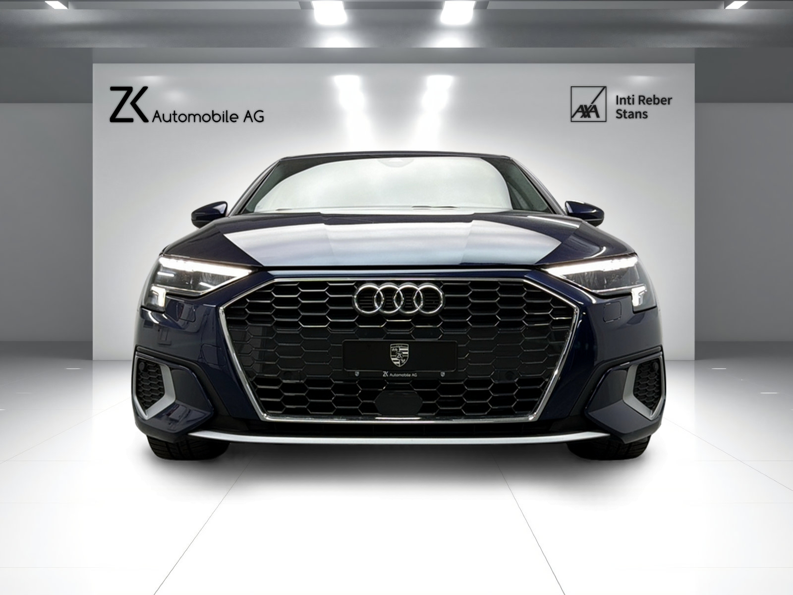 AUDI A3 2.0 TDI Navarra Blue Metallic Limousine-image-3