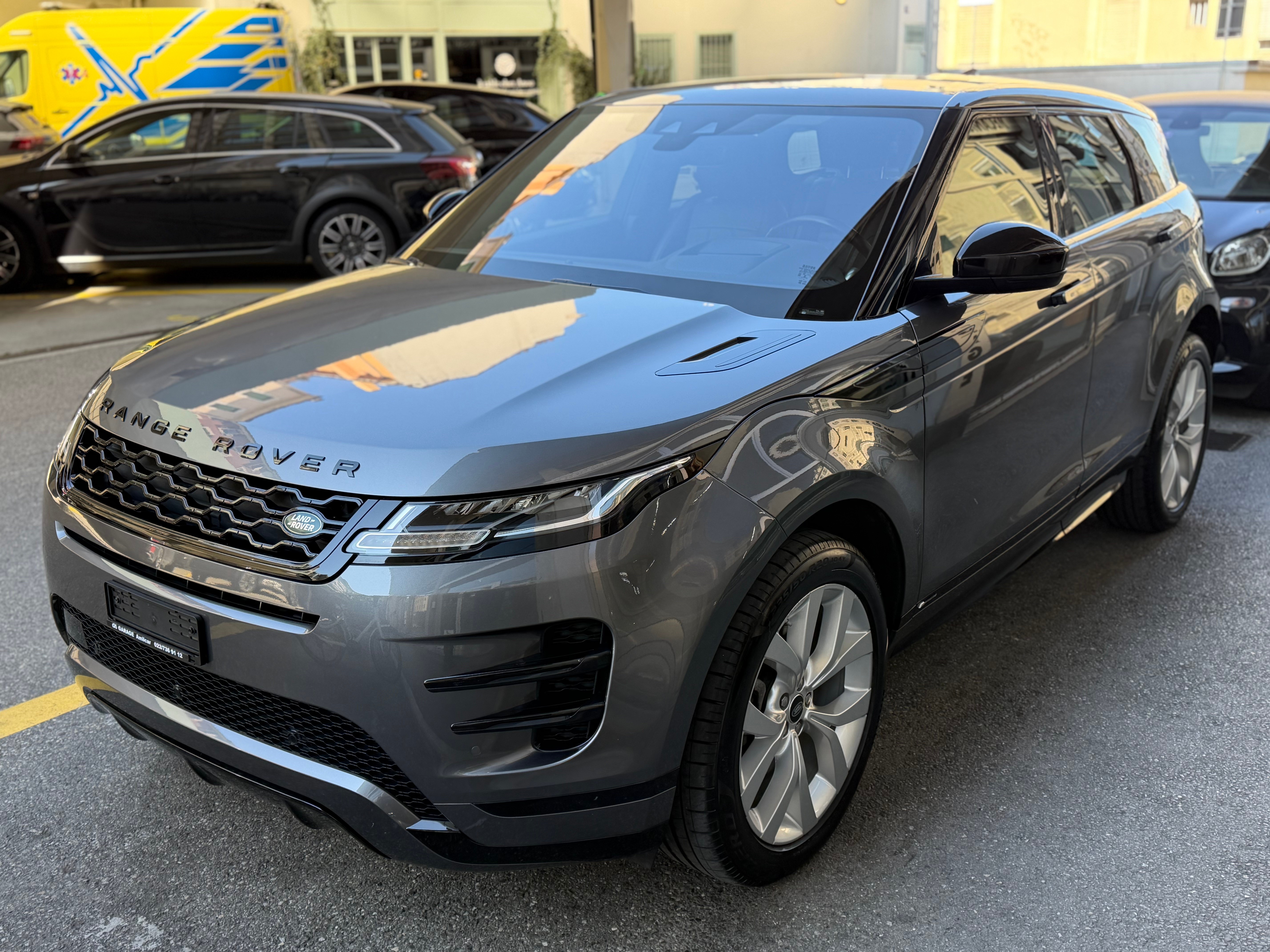 Car photo