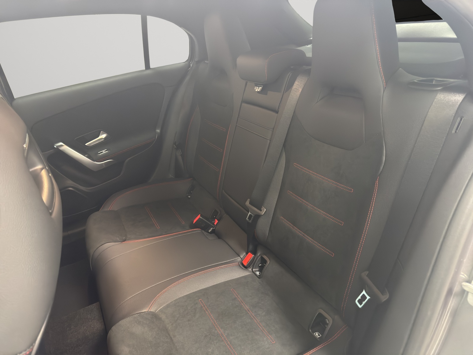 Image MERCEDES-BENZ A-200 A 200 Night Star 7G-DCT