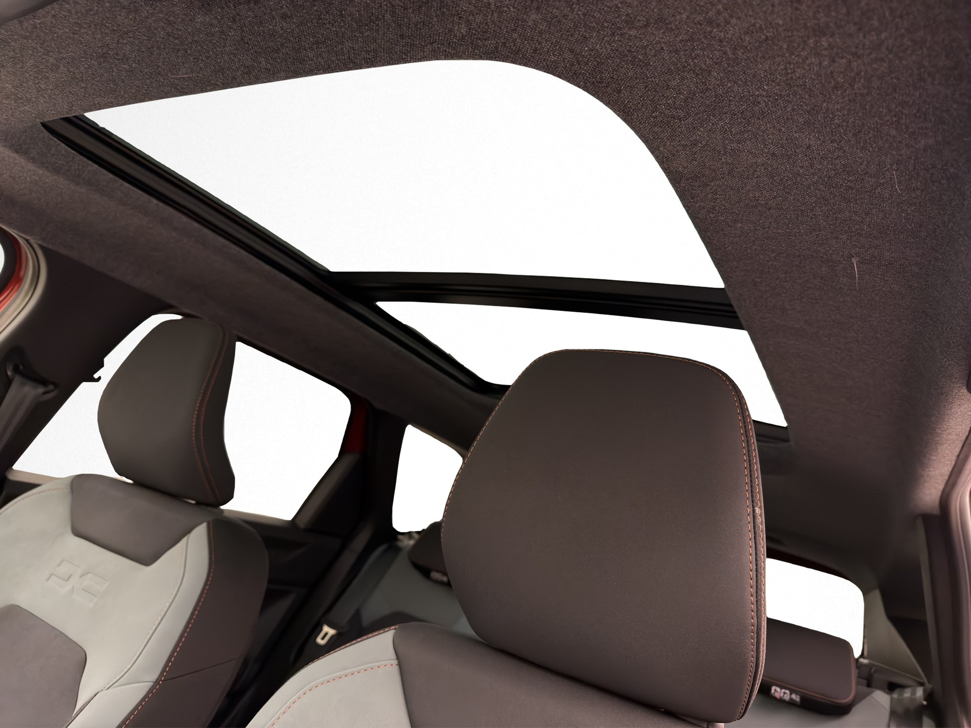 DACIA Bigster 1.2 TCe Extreme 4WD-image-14