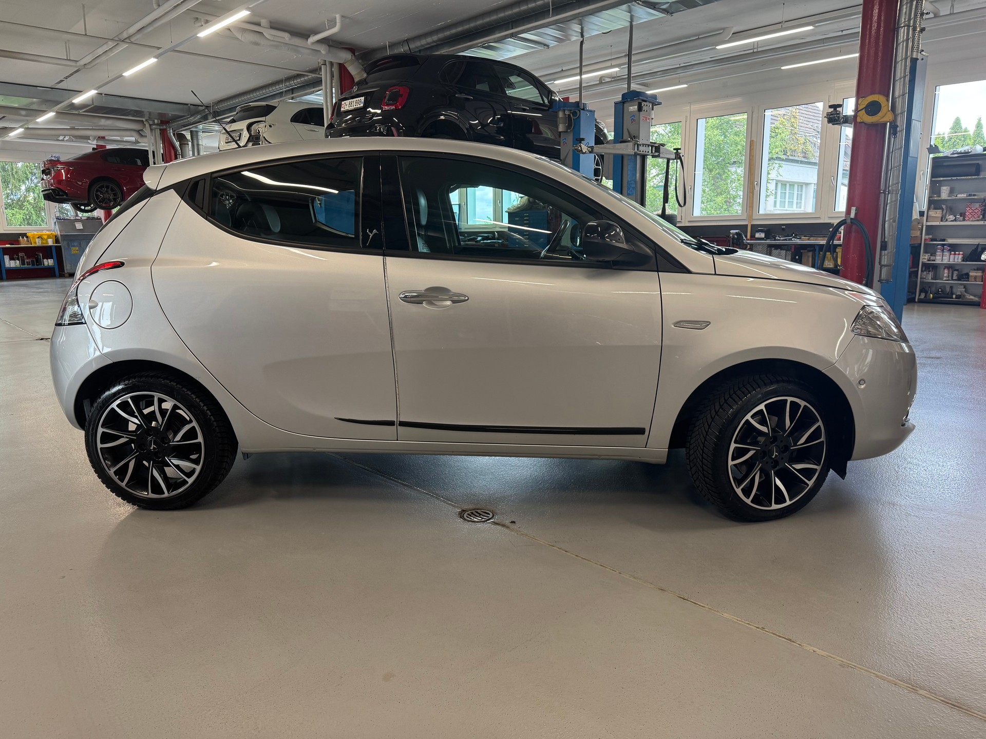 LANCIA Ypsilon 0.9 TwinAir Gold DFN-image-1