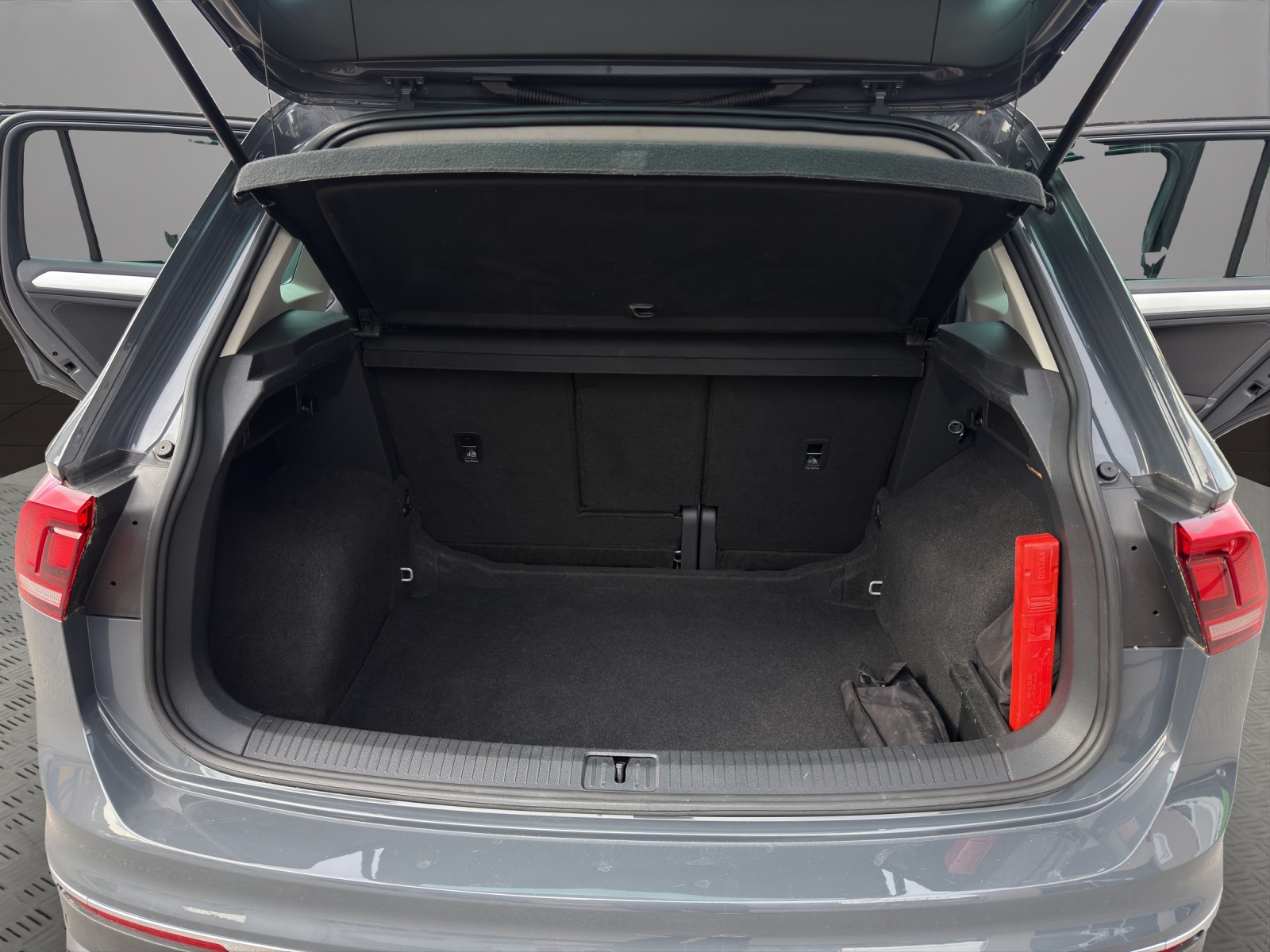 VW Tiguan 1.5TSI Evo Starter-image-10