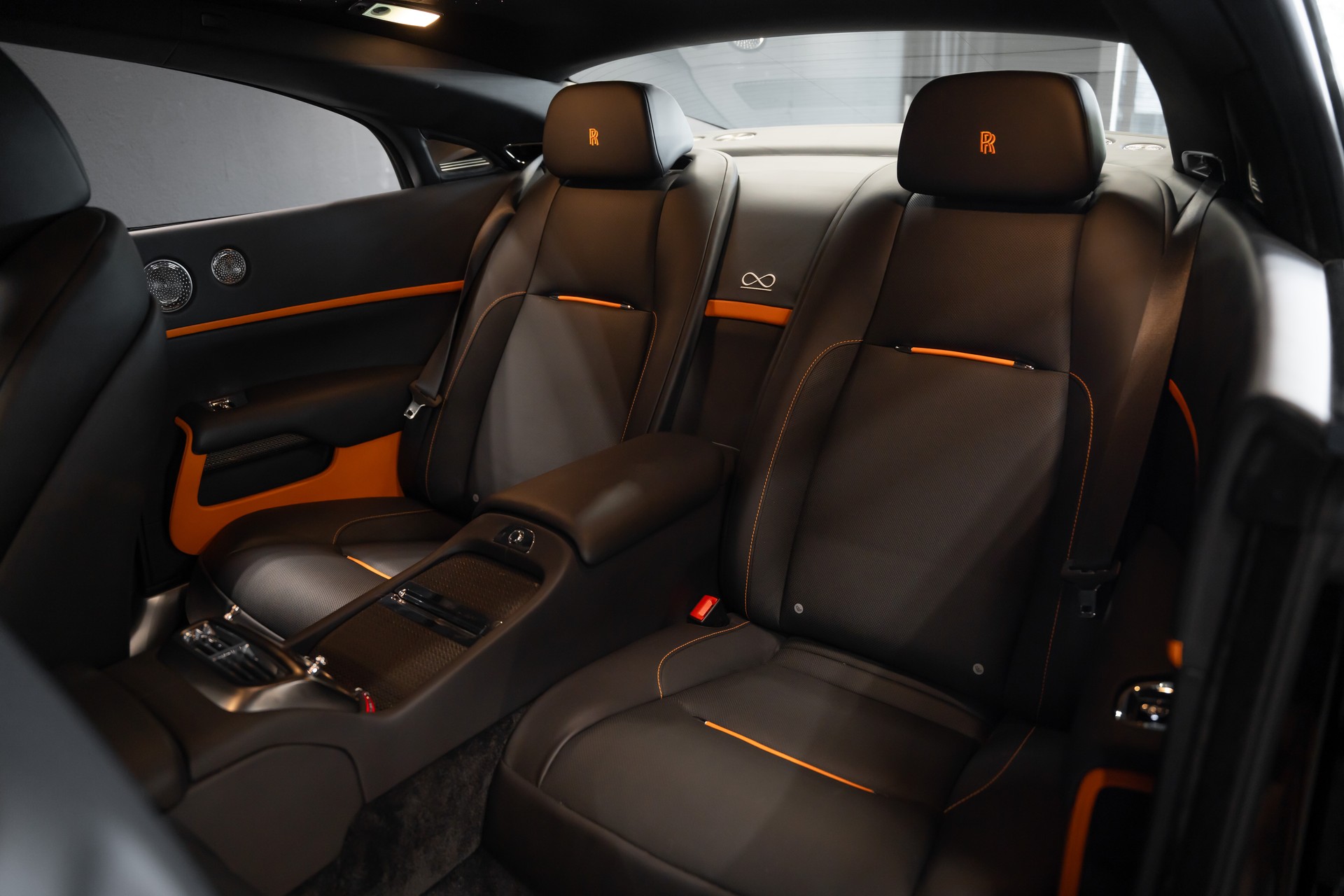 ROLLS-ROYCE Wraith 6.6V12 BlackBadge-image-11