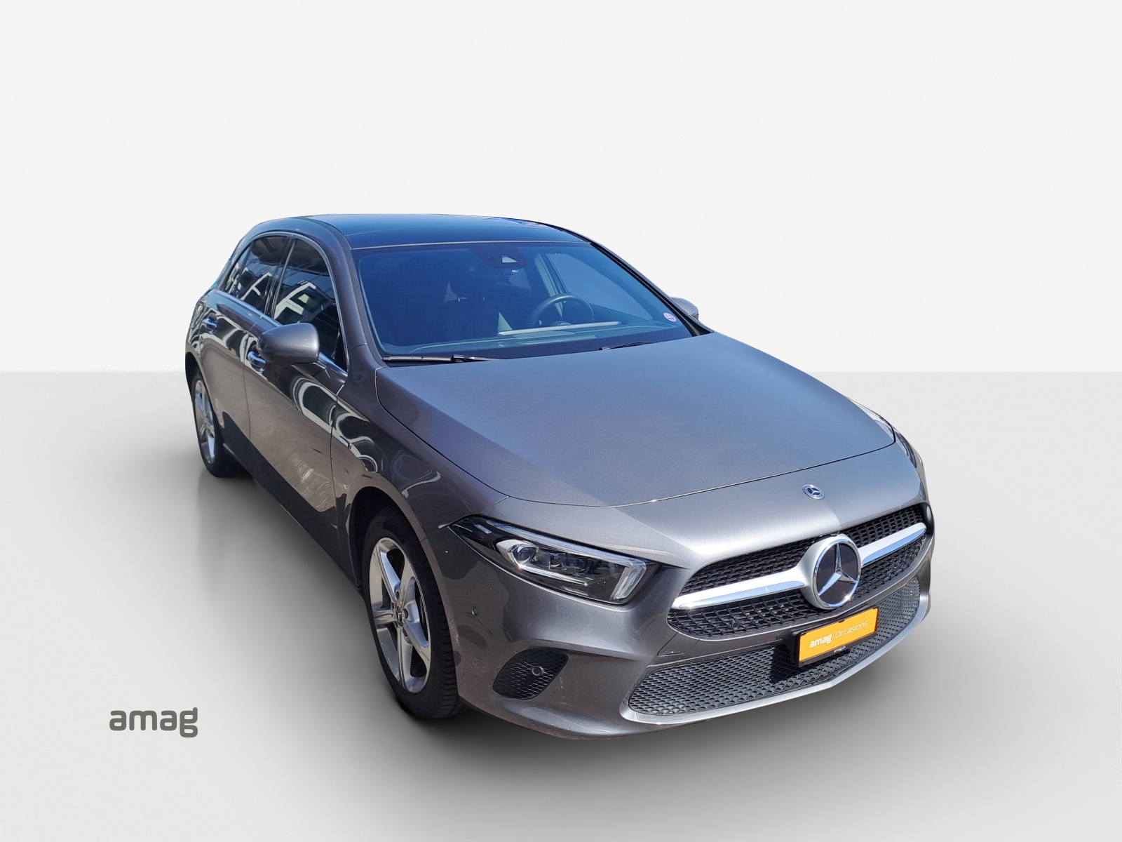 MERCEDES-BENZ A 250e Progressive 8G-DCT-image-16