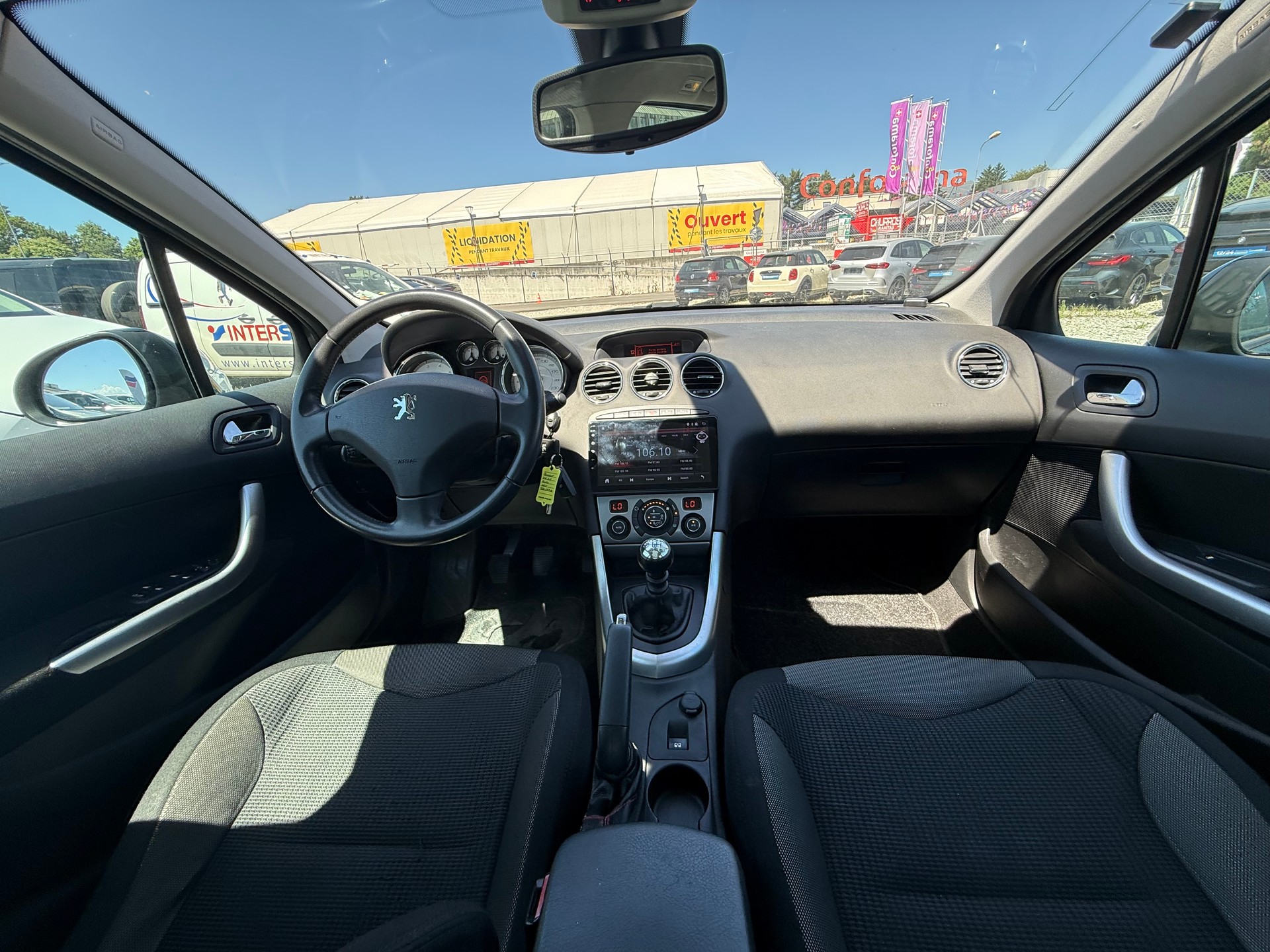 PEUGEOT 308 1.6 16V T Sport Pack-image-8