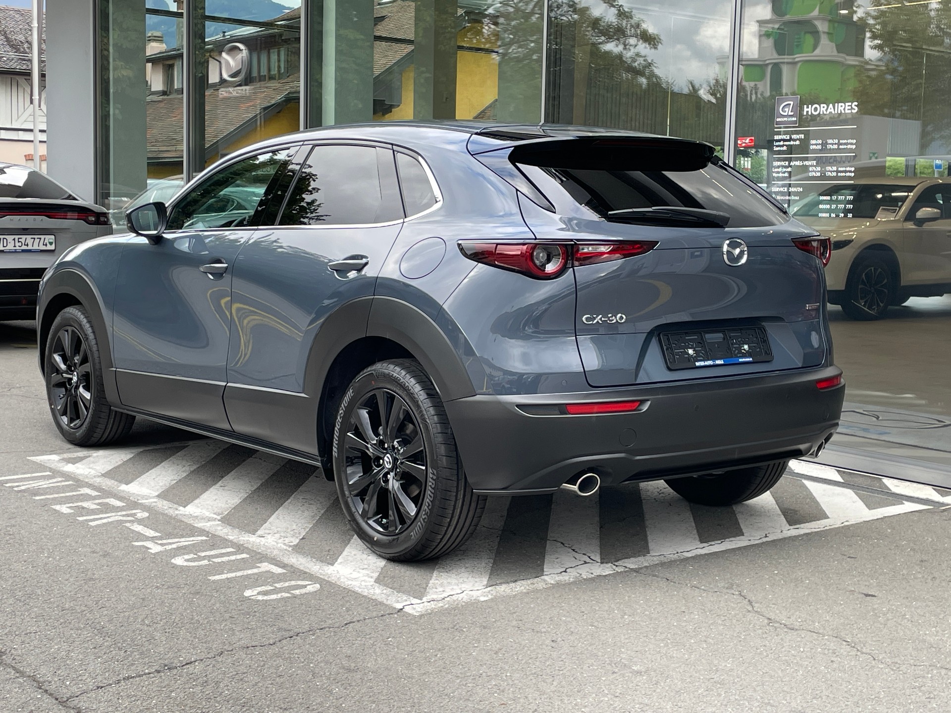 MAZDA CX-30 SKYACTIV-X 186 M Hybrid Homura AWD AT-showroom-element-3