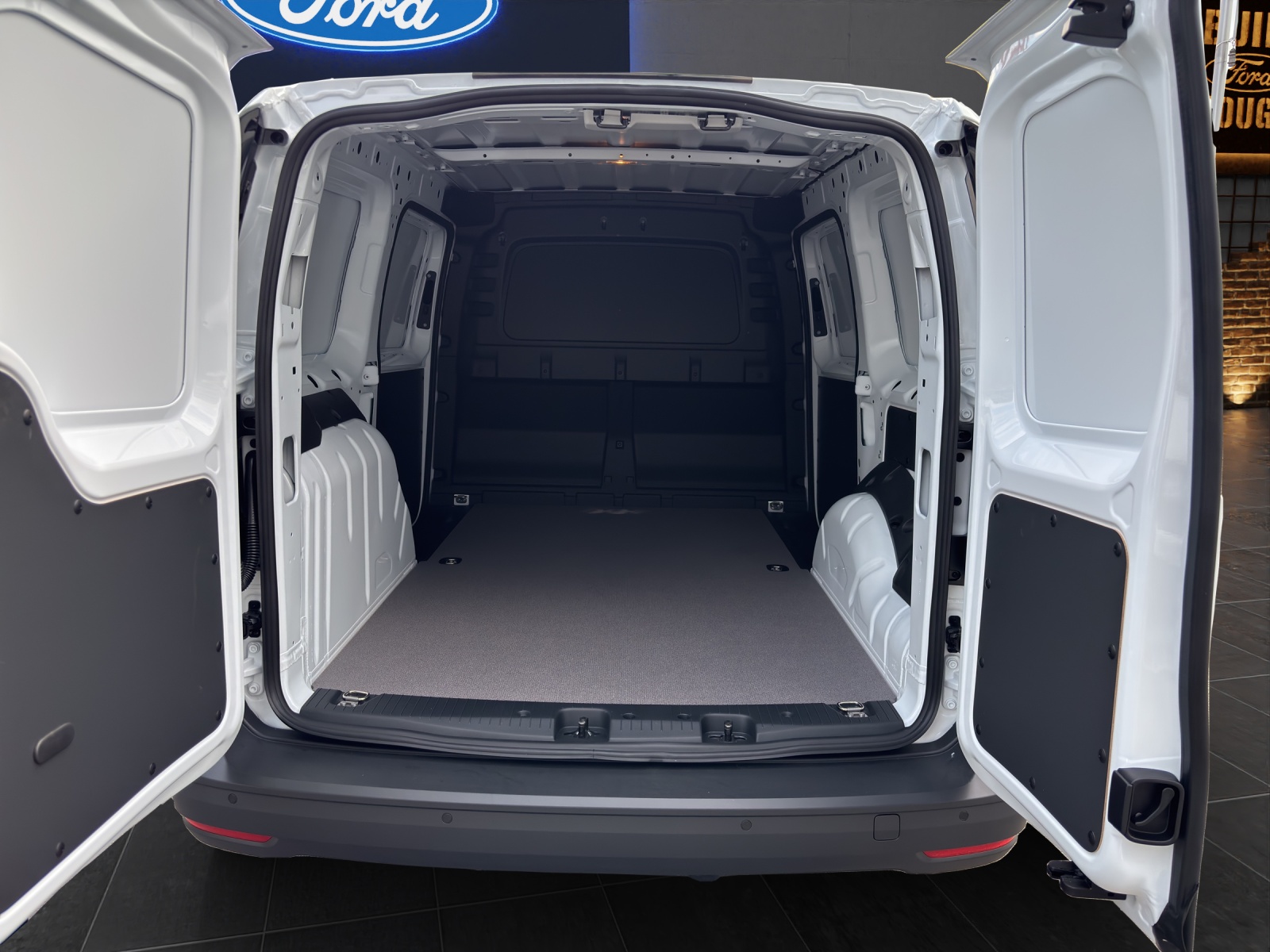 FORD Grand Transit Connect Van 2.0 EcoBlue 122PS Trend 4x4 manuell-image-13