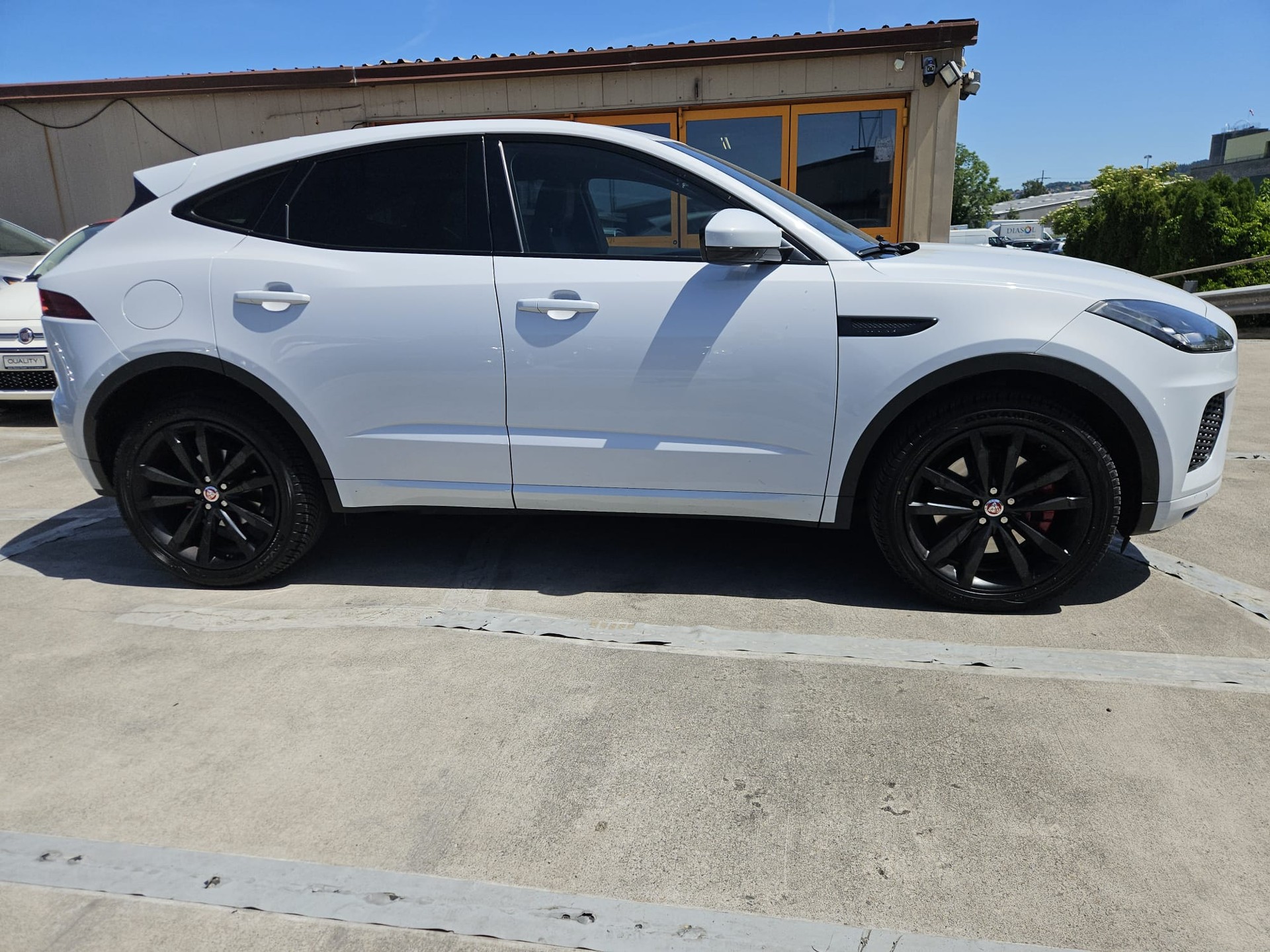 JAGUAR E-Pace 2.0 P250 S AWD Automatik-image-4
