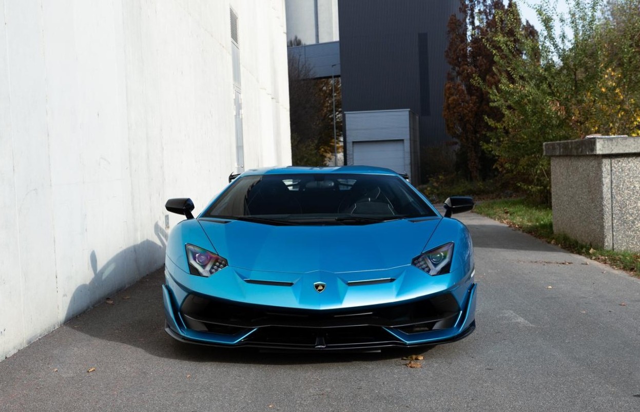 LAMBORGHINI Aventador SVJ-image-3