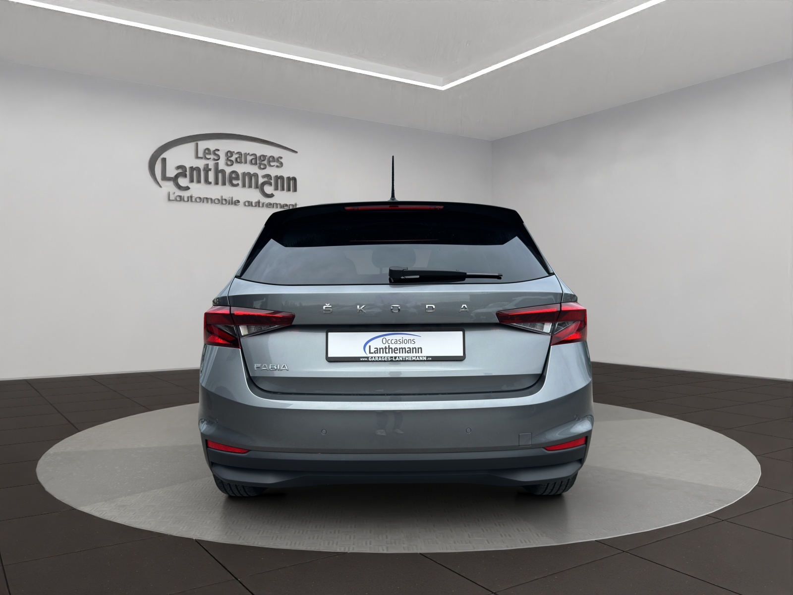 SKODA Fabia 1.0 TSI Style DSG-image-3