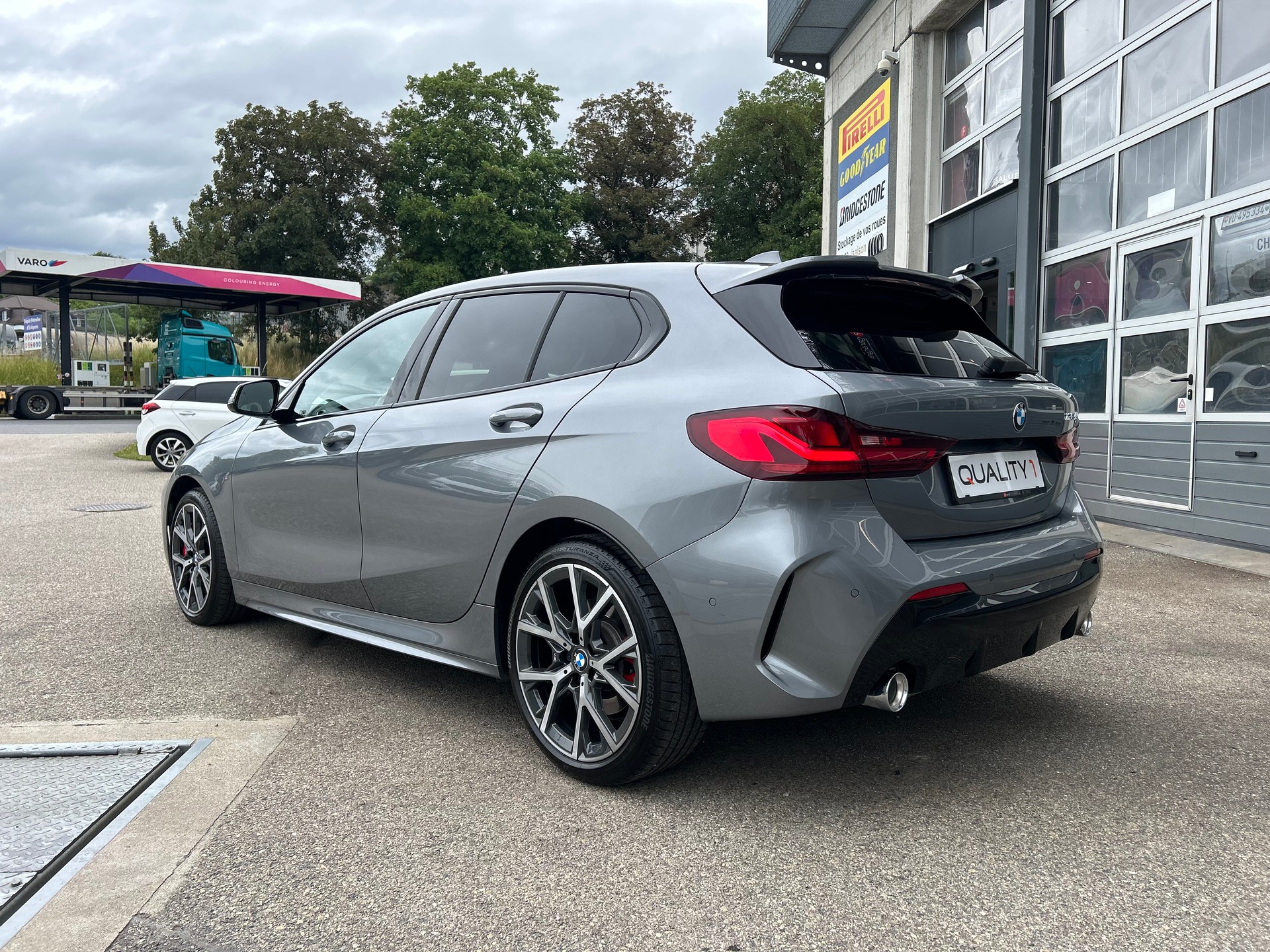 BMW 128ti Steptronic *10ans service gratuit*-image-2