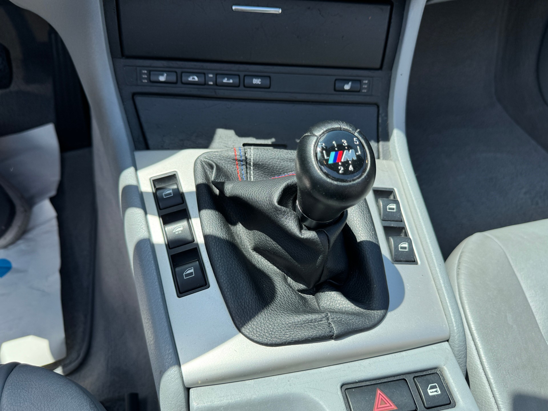 BMW 325Ci Cabriolet-image-5