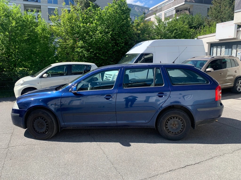 SKODA Octavia 1.9 TDI Swiss Adventure 4x4-image-6