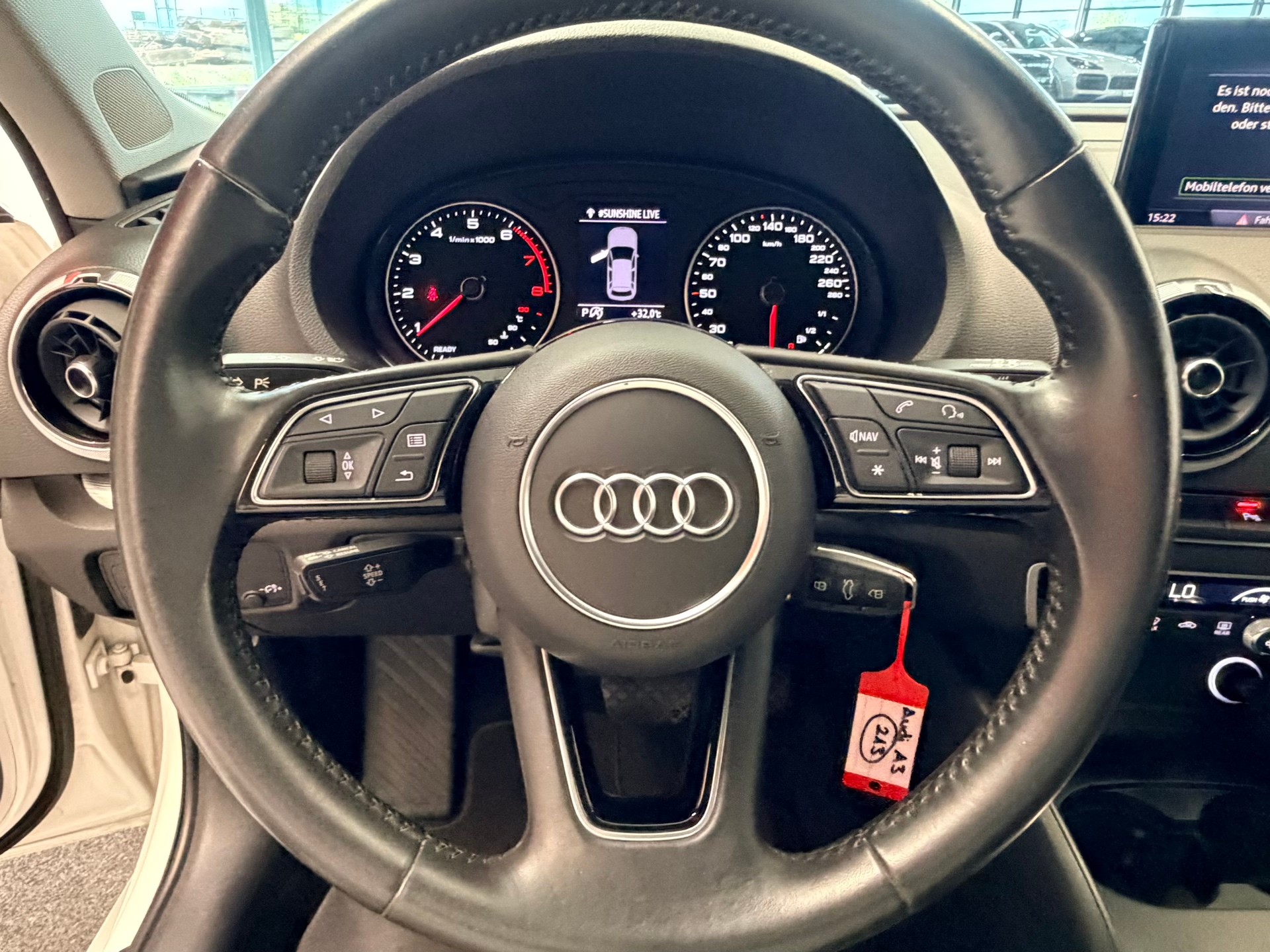 AUDI A3 Sportback 2.0 TFSI Sport quattro S-tronic-image-21