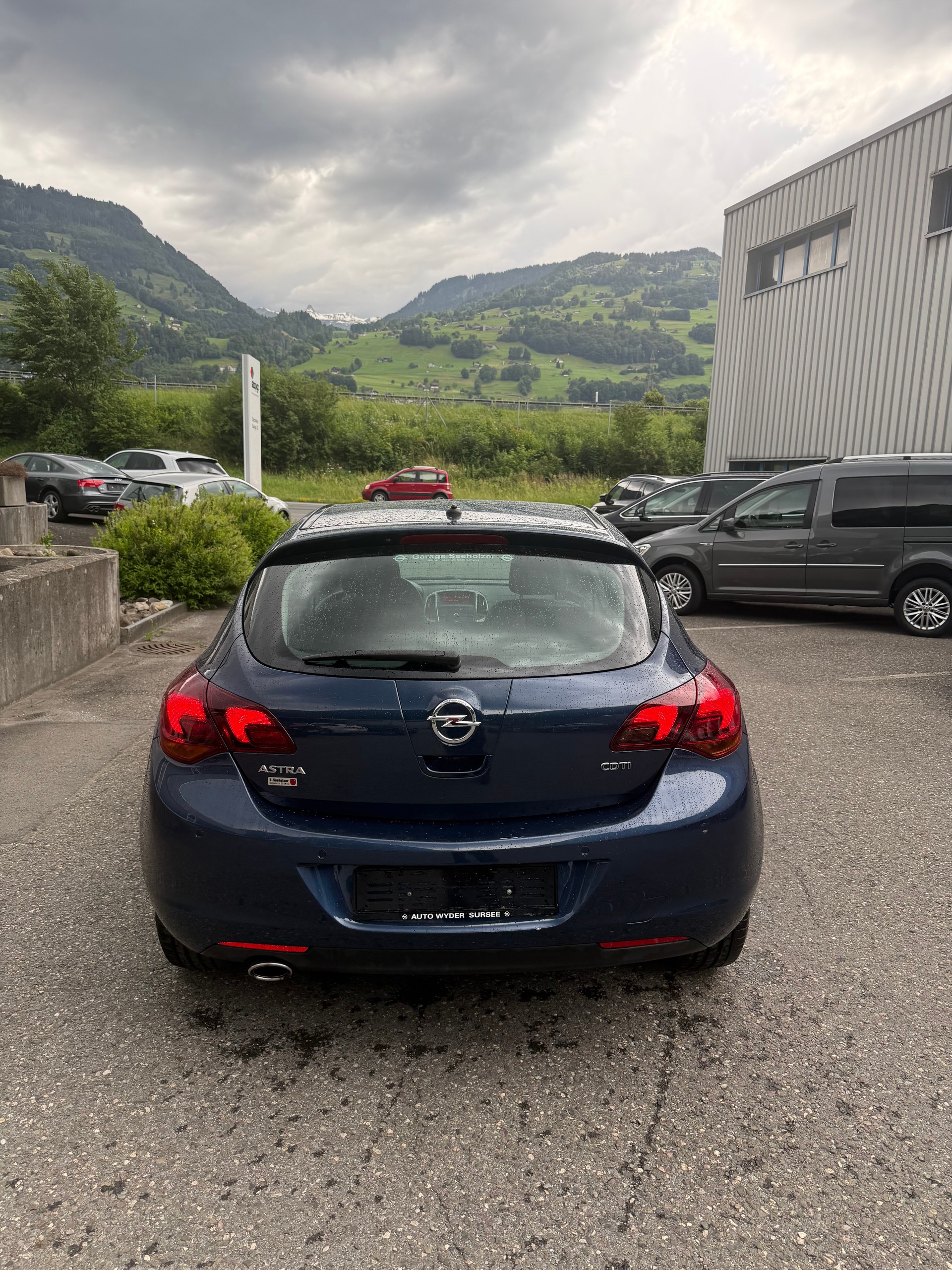 OPEL Astra 2.0 CDTi Cosmo Automatic-image-14