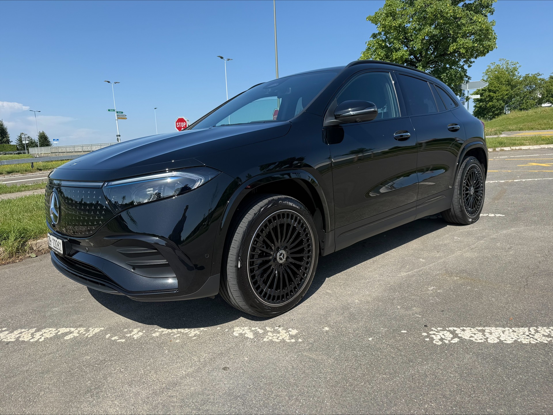 MERCEDES-BENZ EQA 350 66,5 kWh 4Matic Swiss Star