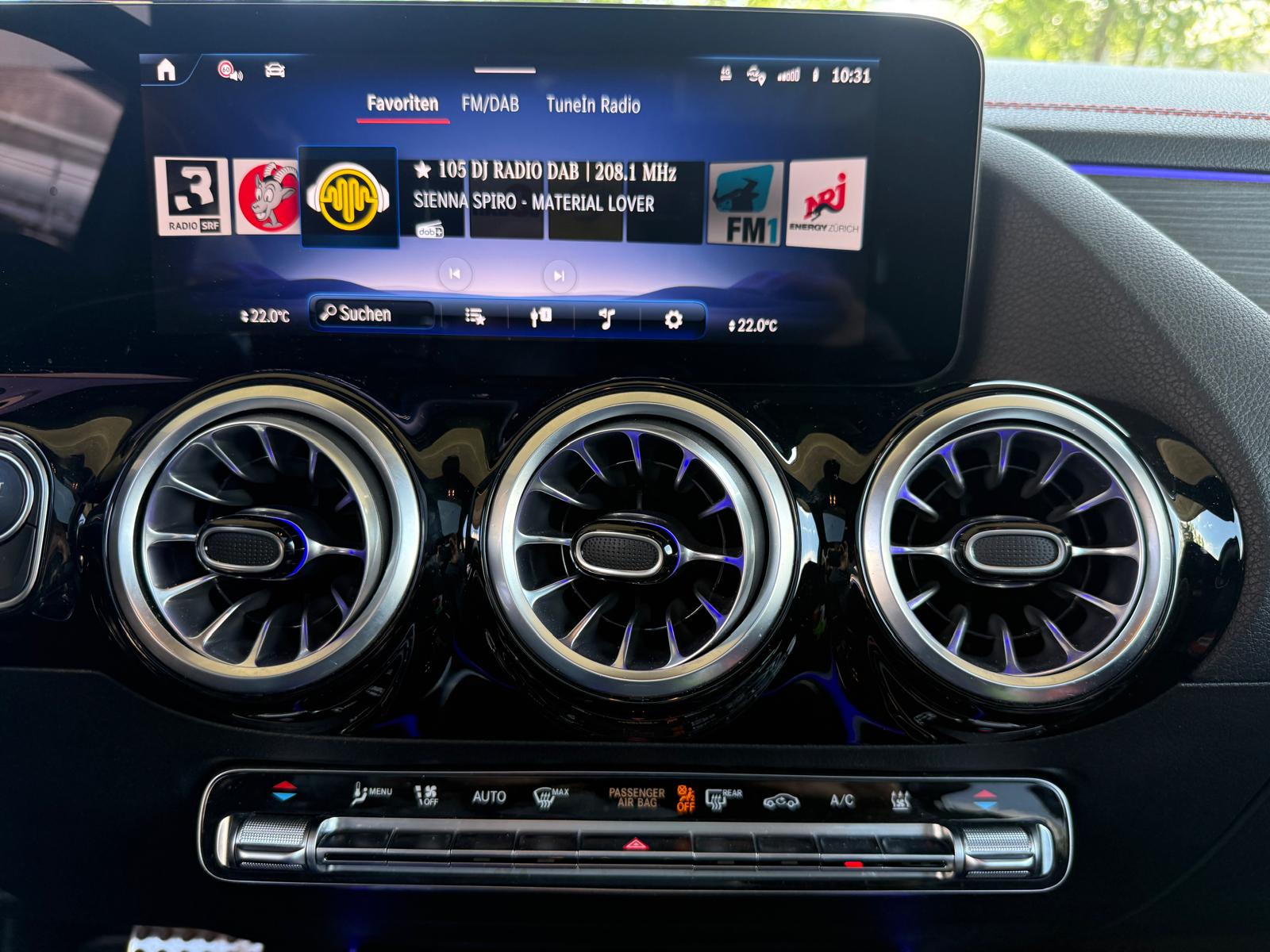 MERCEDES-BENZ EQA 350 66,5 kWh 4Matic Swiss Star-image-7