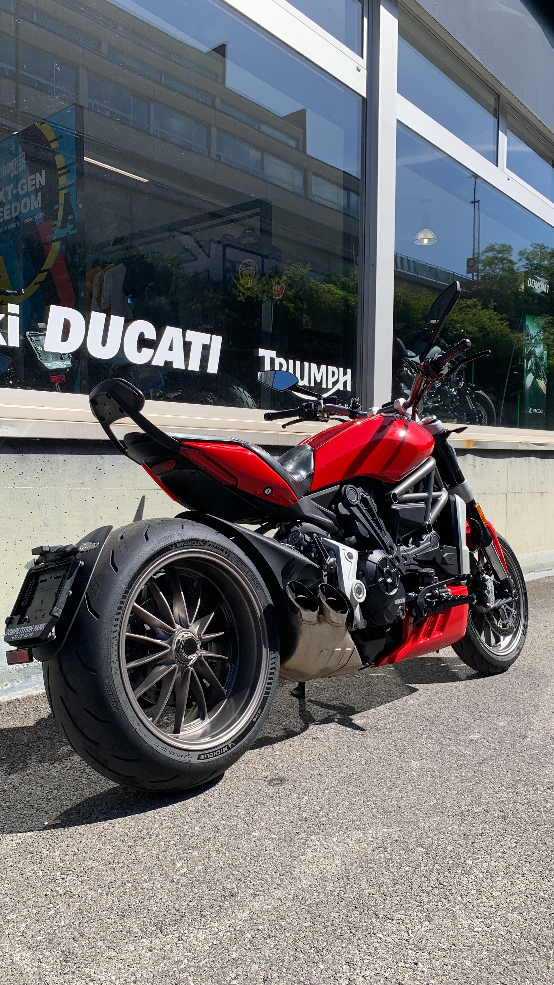DUCATI XDiavel 1260-showroom-element-2