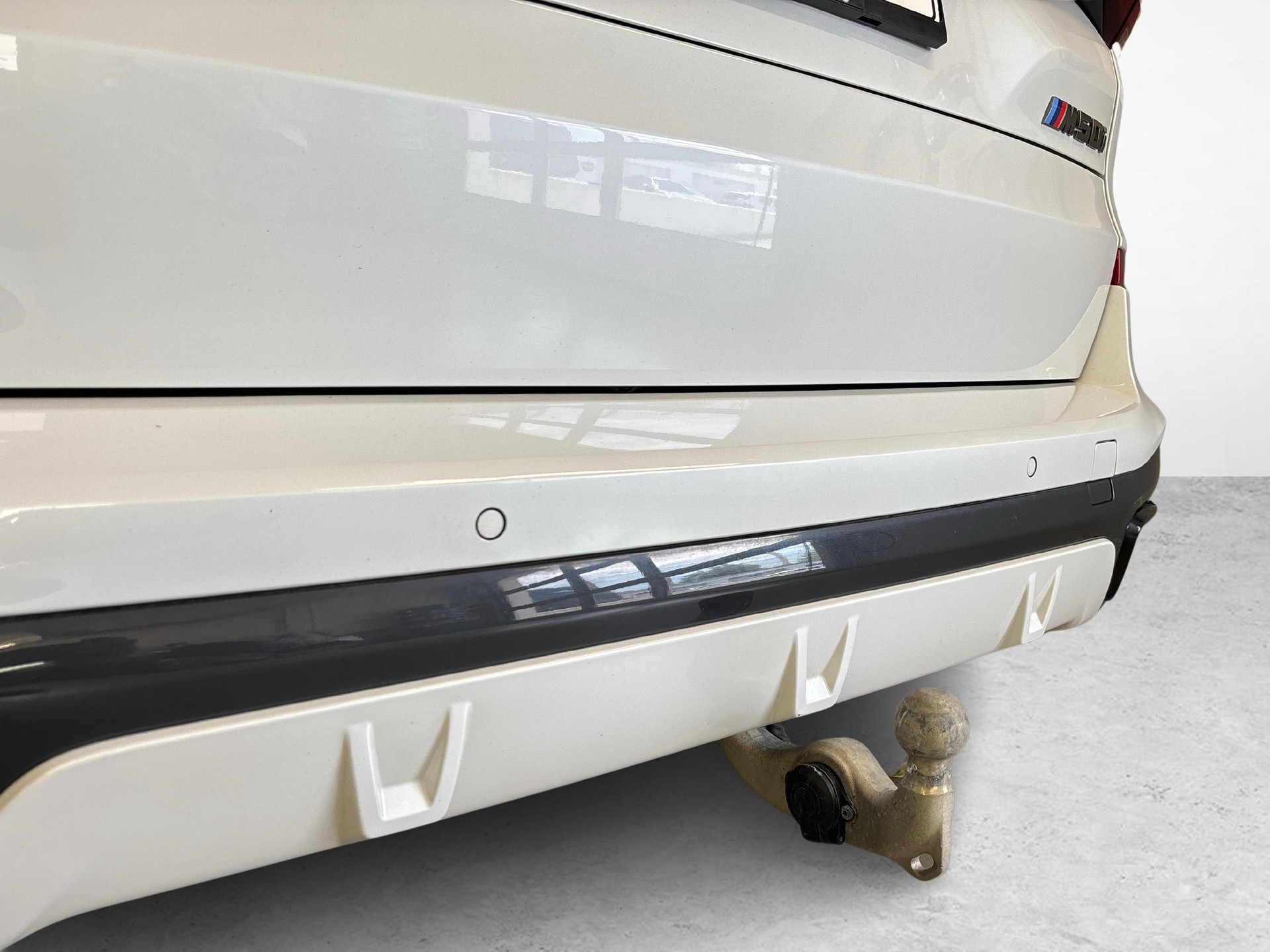 BMW X5 M50i xDrive-image-17