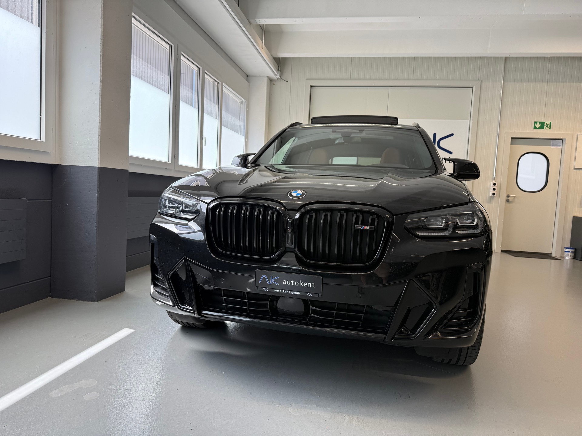 BMW X3 xDrive 48V M40d M Sport Edition Individual Steptronic-image-1