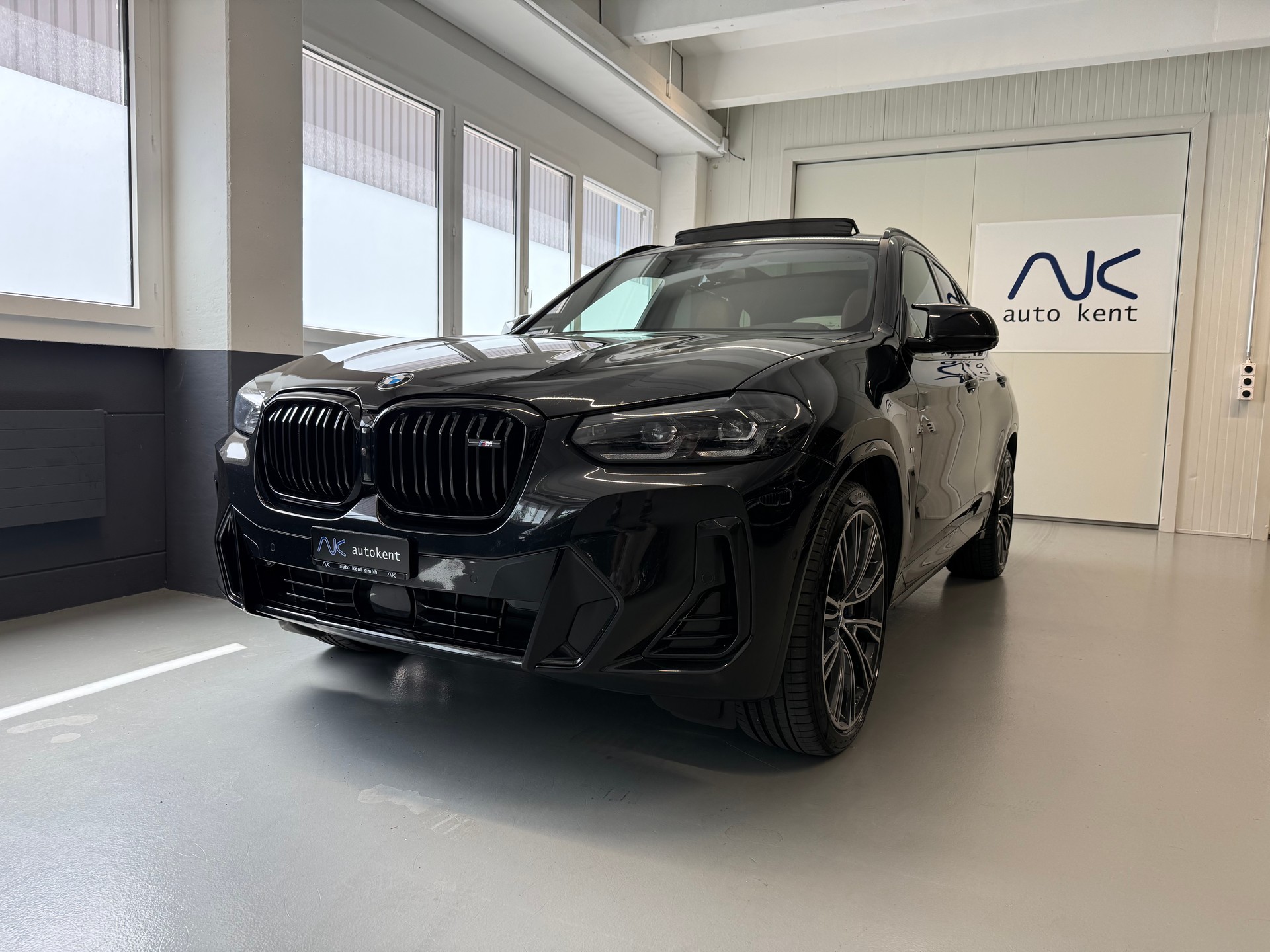 BMW X3 xDrive 48V M40d M Sport Edition Individual Steptronic-image-0