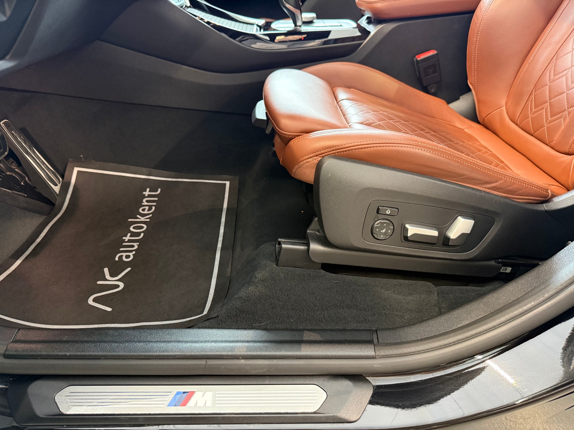 BMW X3 xDrive 48V M40d M Sport Edition Individual Steptronic-image-15