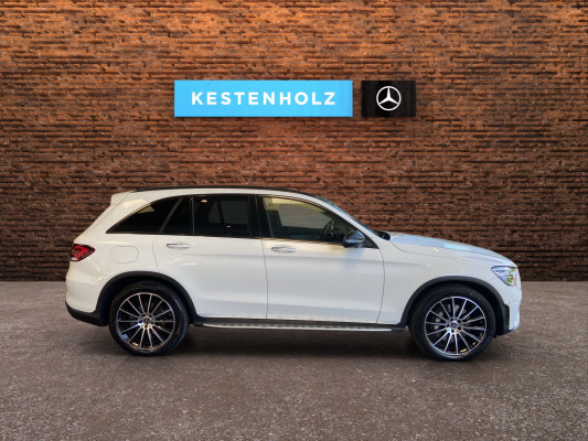 MERCEDES-BENZ GLC 220 d AMG Line 4Matic-image-2