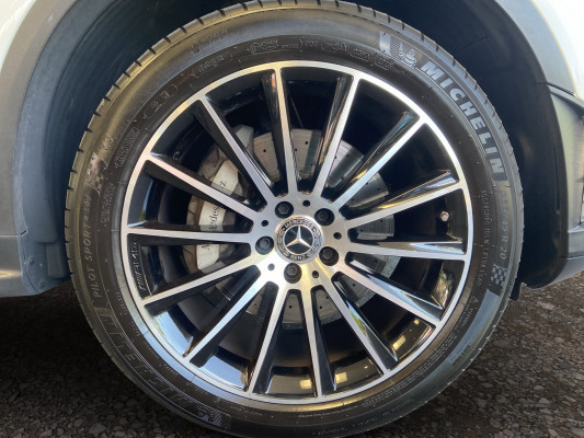 MERCEDES-BENZ GLC 220 d AMG Line 4Matic-image-8