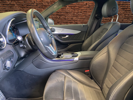 MERCEDES-BENZ GLC 220 d AMG Line 4Matic-image-11