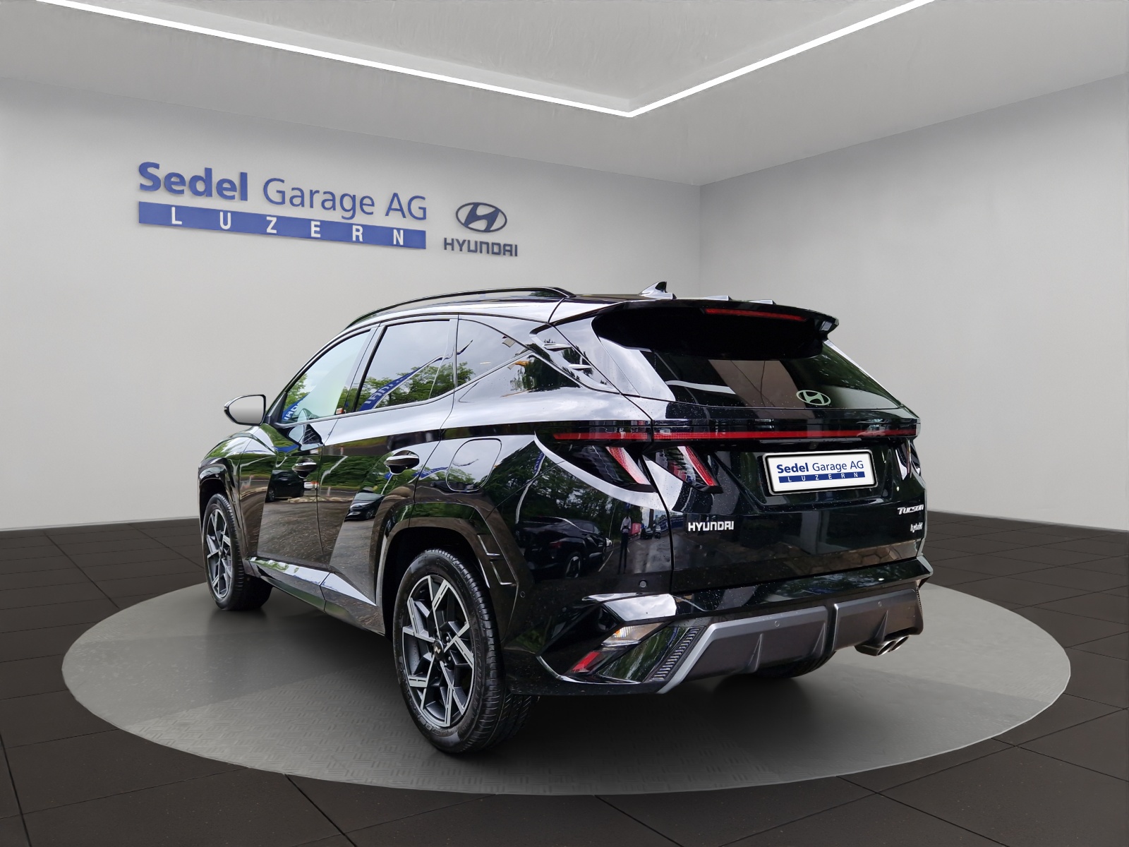 HYUNDAI Tucson 1.6 T-GDi HEV N-Line 4WD-image-3
