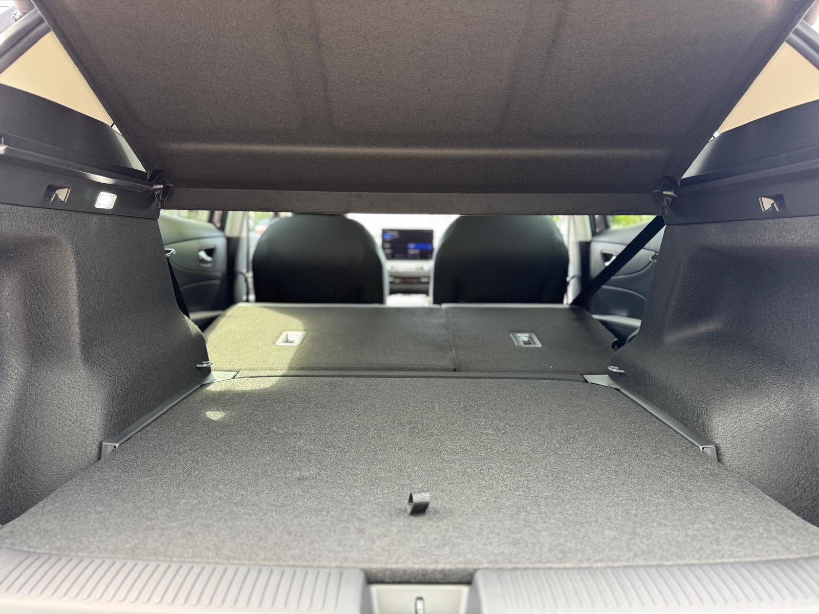 MG S5 EV 64kWh Luxury-image-17