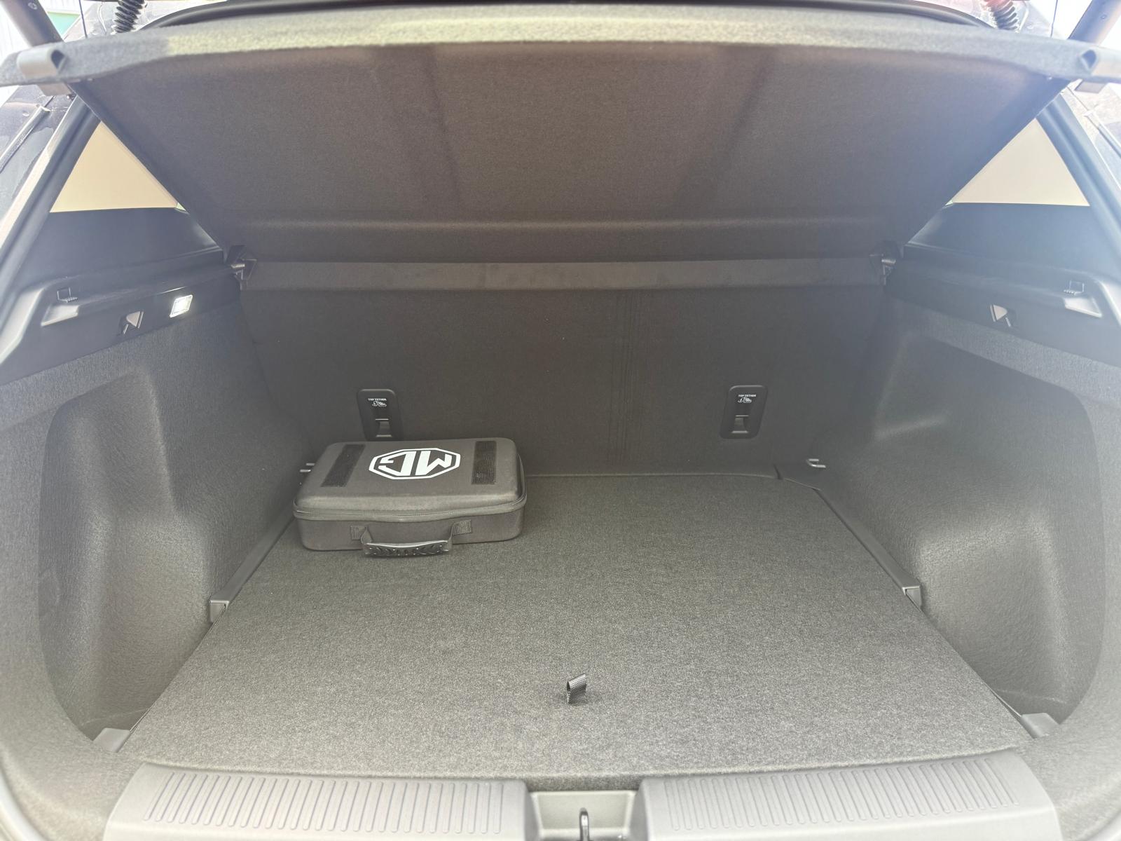 MG S5 EV 64kWh Luxury-image-16