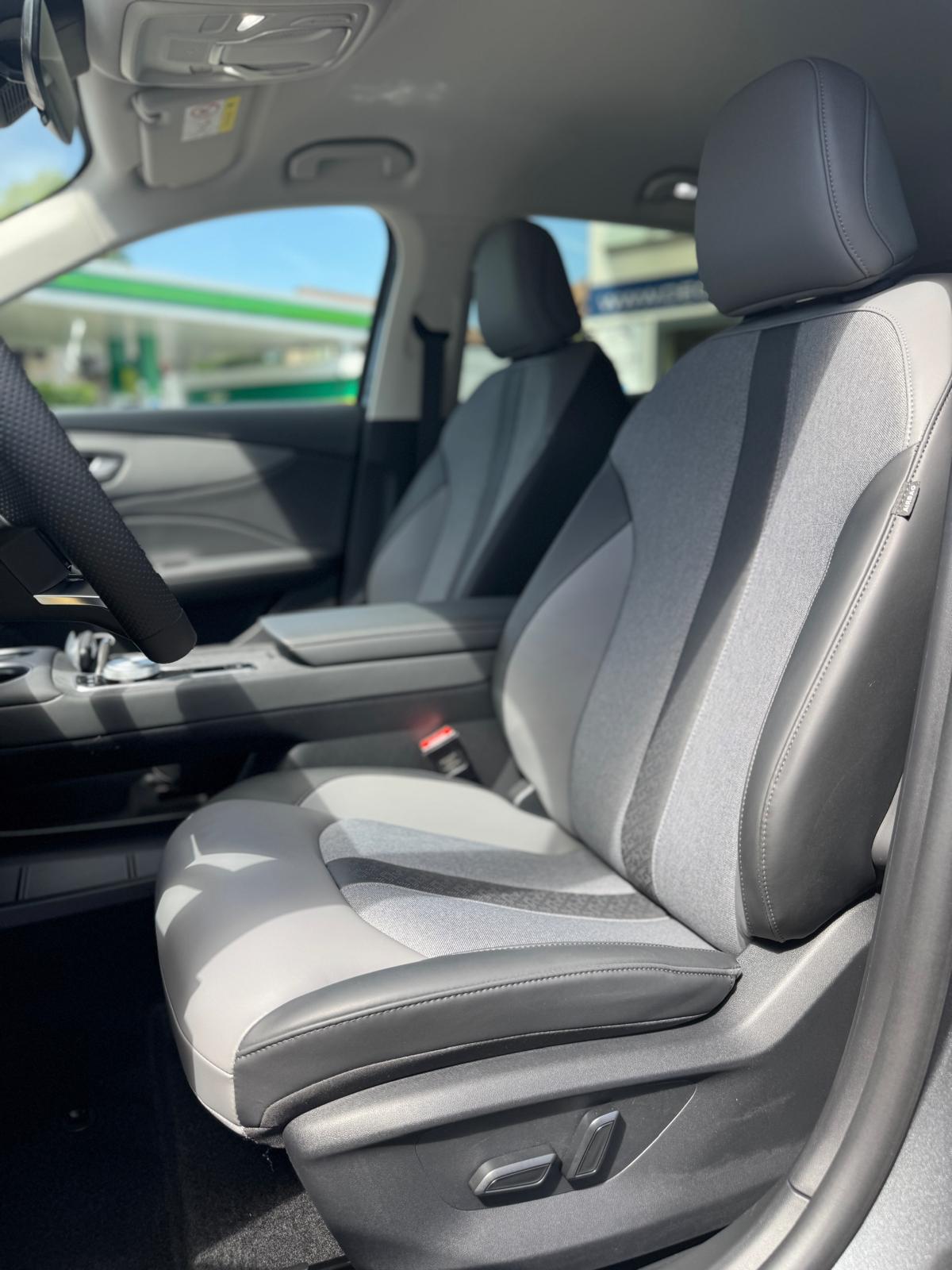 MG S5 EV 64kWh Luxury-image-9