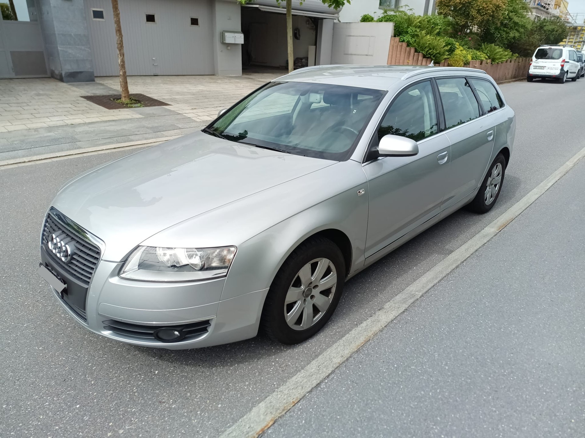 AUDI 3.2 V6 FSI quattro-image-3