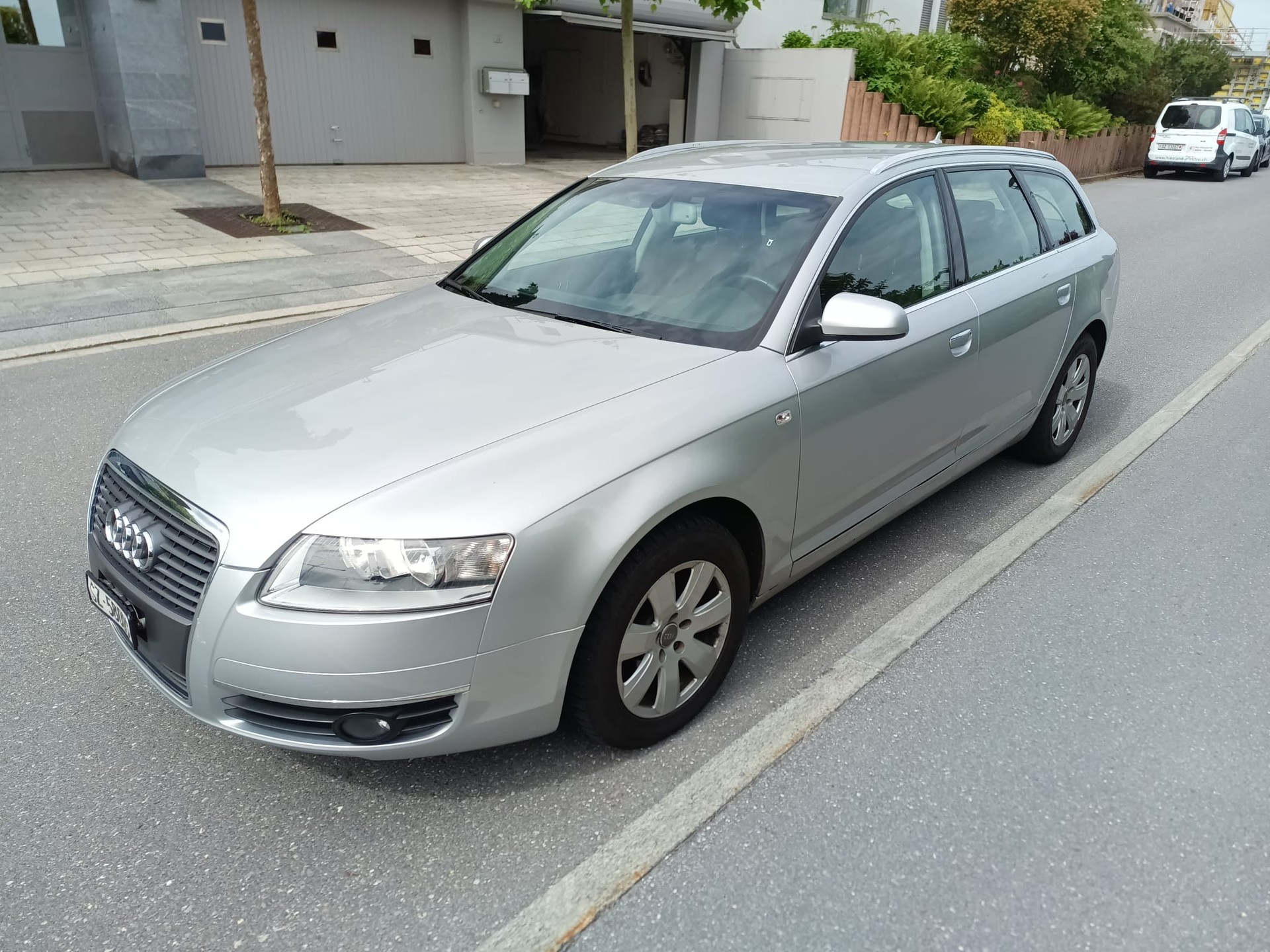 AUDI 3.2 V6 FSI quattro-image-1