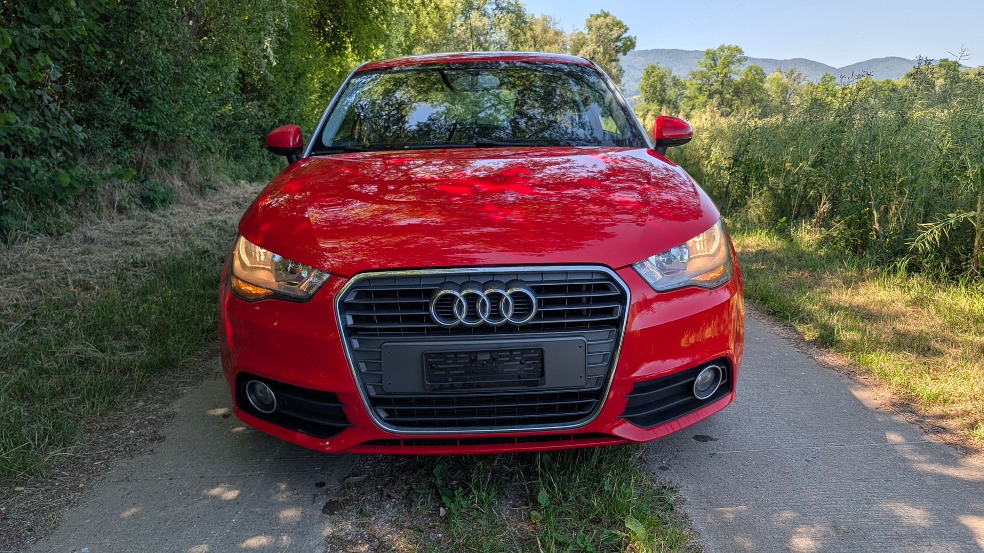 AUDI A1 1.2 TFSI Attraction Young-image-0