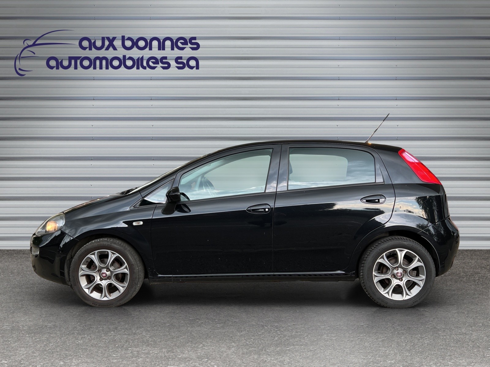 FIAT Punto 0.9 Twinair Young-image-5