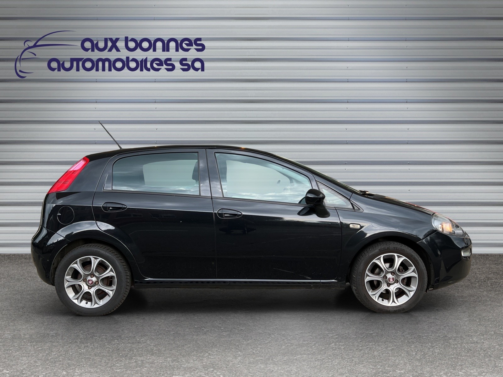 FIAT Punto 0.9 Twinair Young-image-7