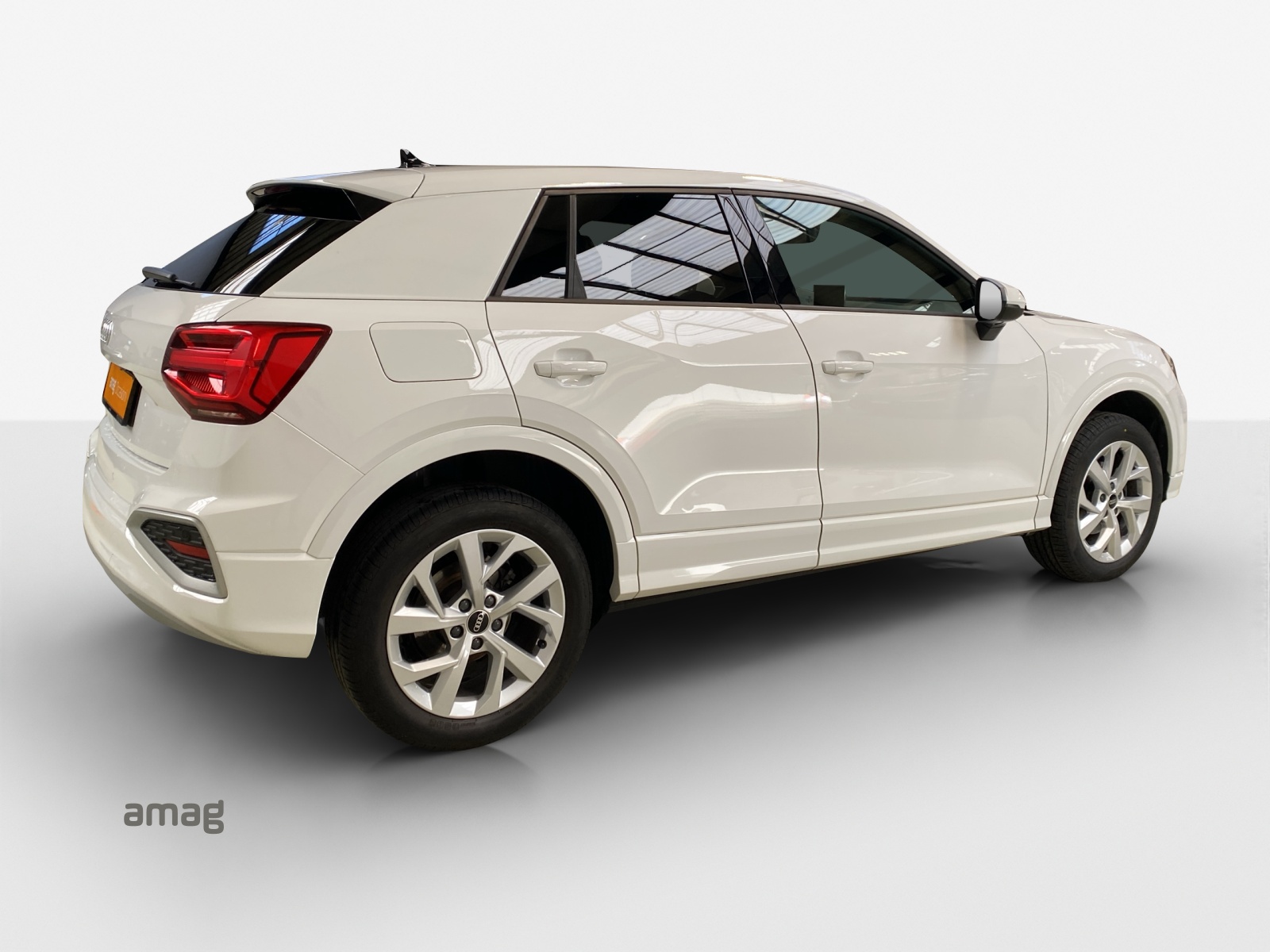 AUDI Q2 35 TFSI advanced S-tronic-image-4