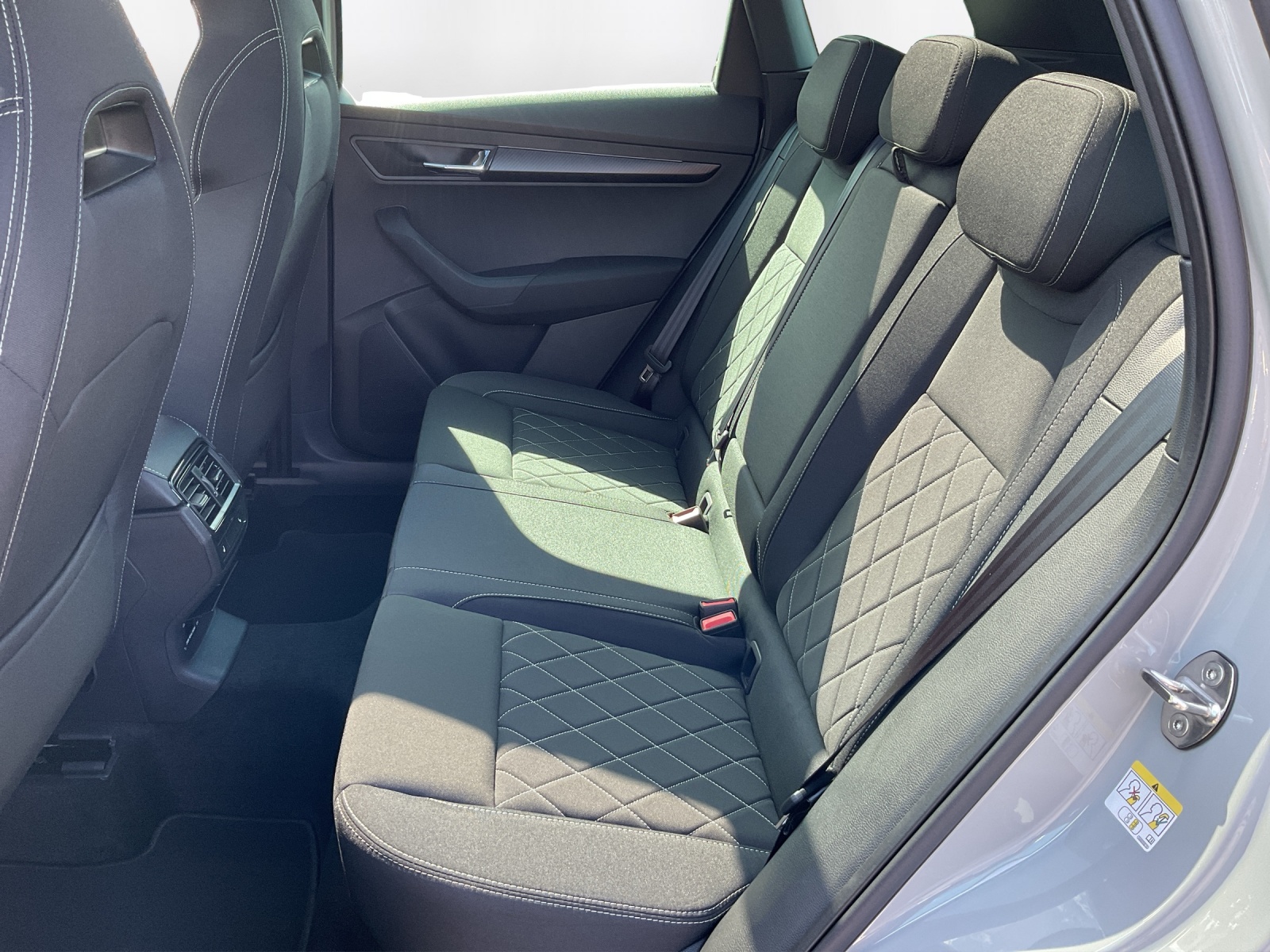 SKODA Karoq 2.0 TSI SportLine 4x4 DSG-image-10