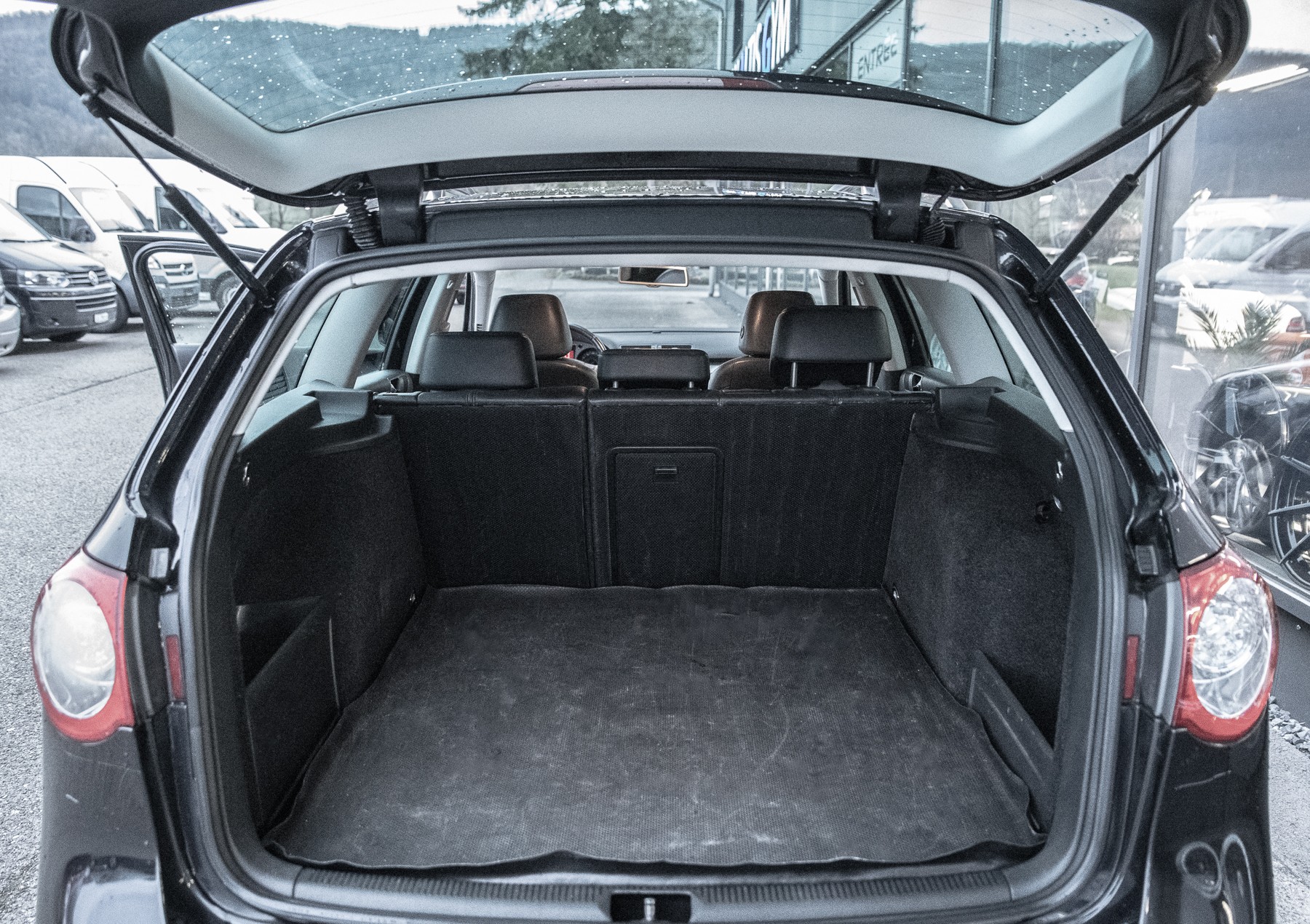 VW Passat 2.0TDI BMT High 4M-image-10