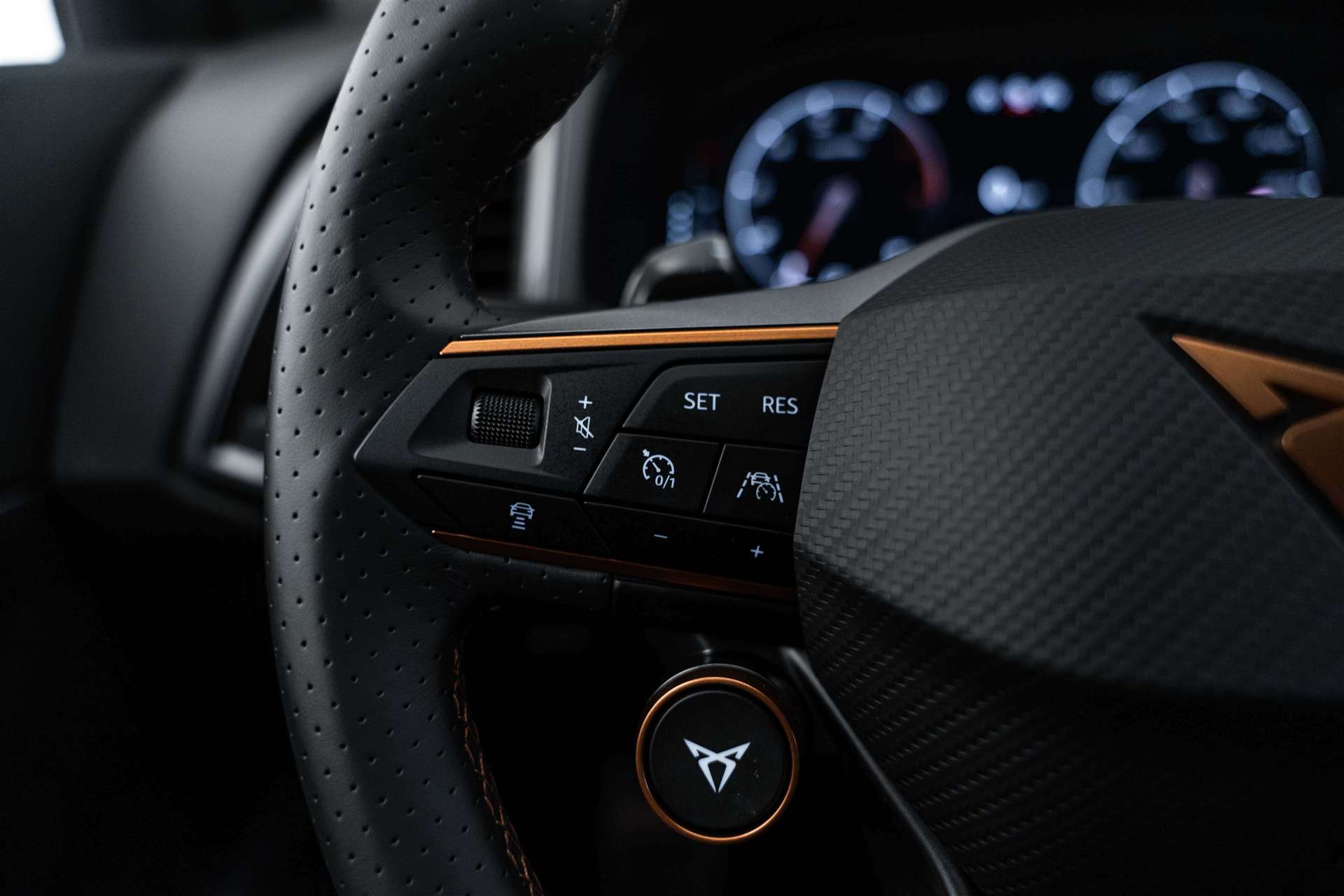 CUPRA Ateca 2.0TSI VZ 4Drive DSG 300PS-image-15
