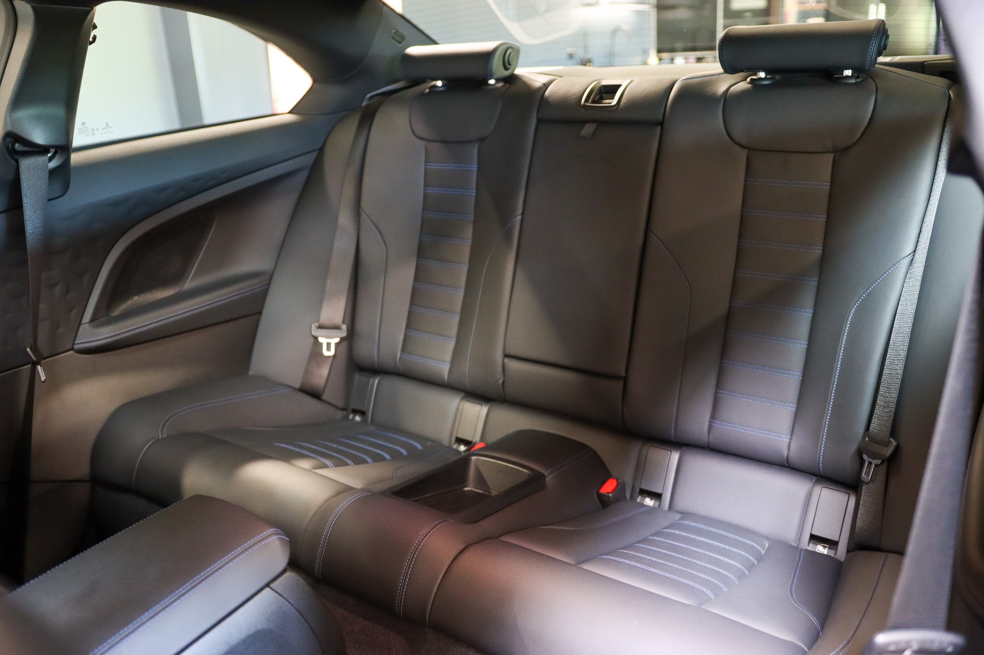 BMW 220d M-image-14