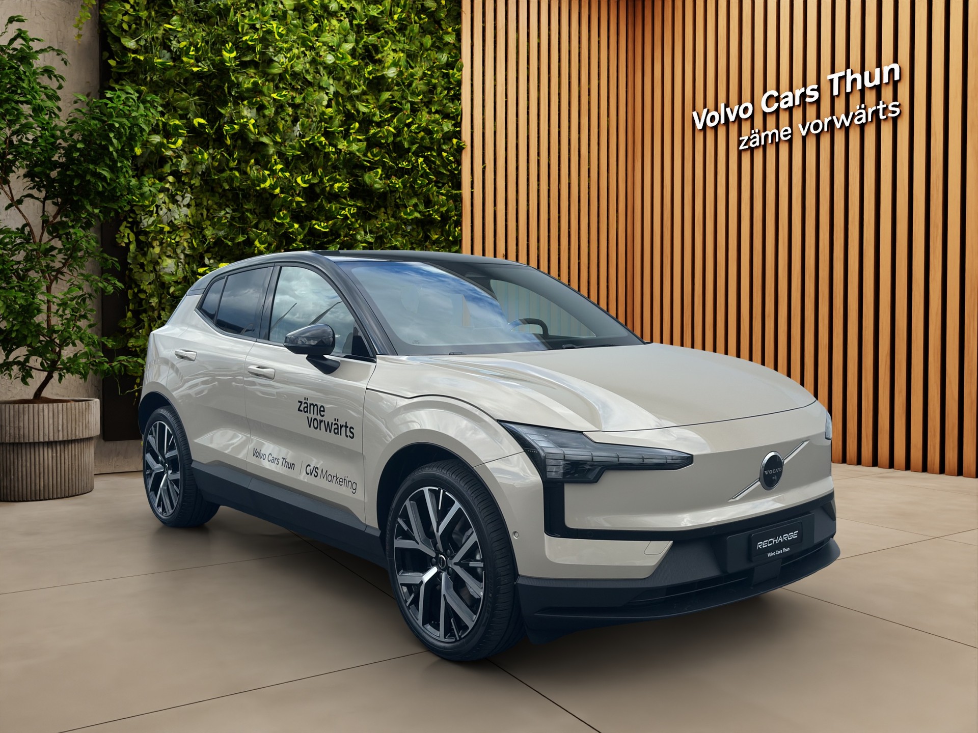 VOLVO EX30 E60 Twin Ultra Performance AWD-image-2