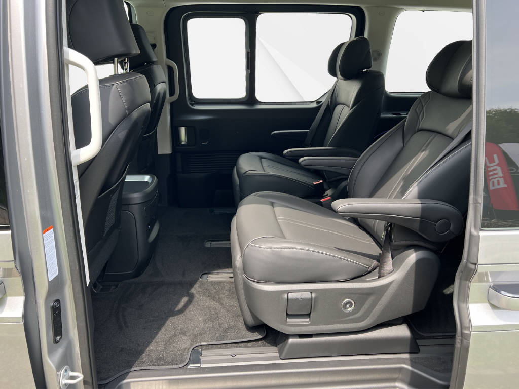 HYUNDAI Staria Premium 1.6 T-GDi HEV Vertex-image-7