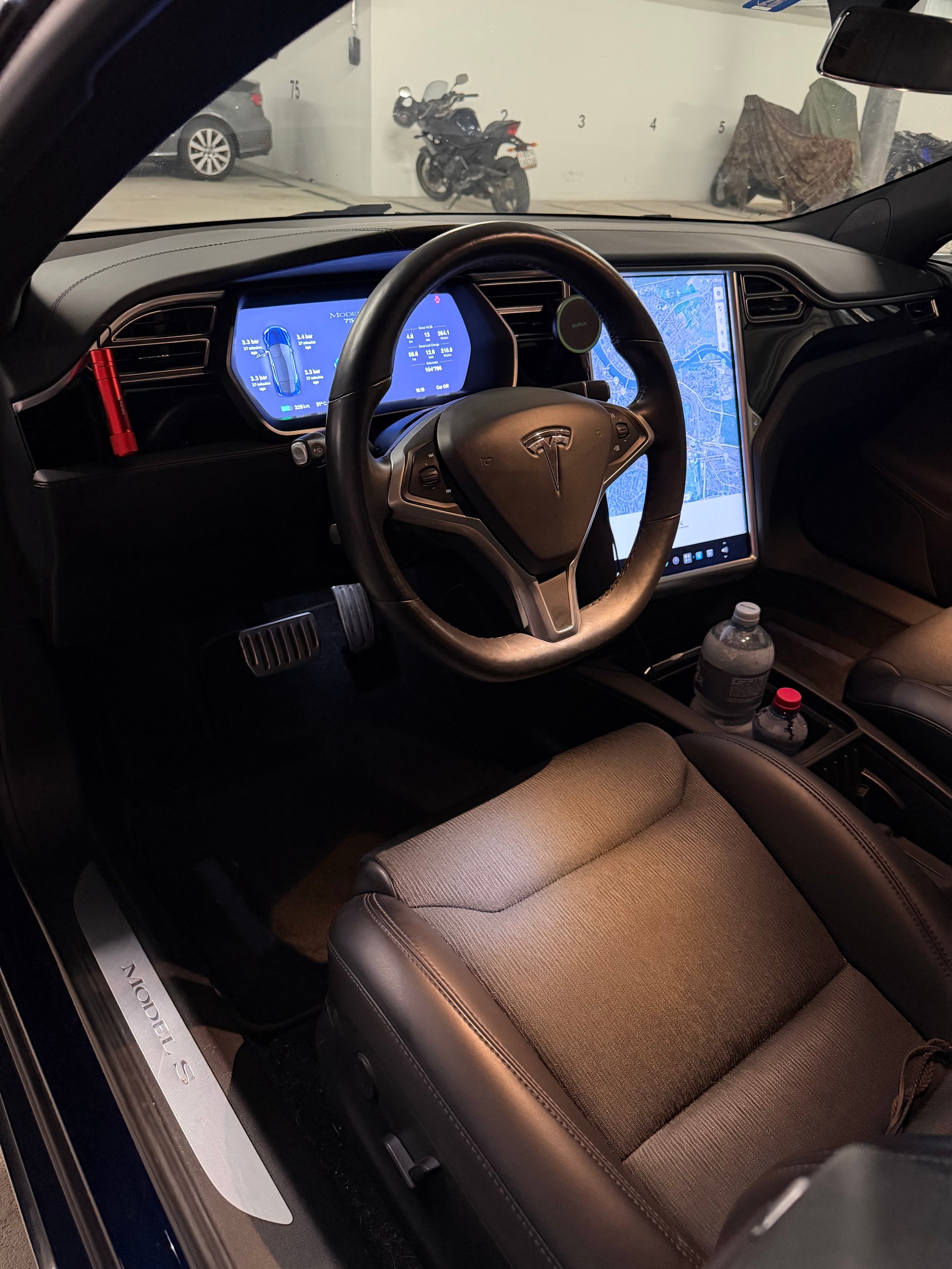TESLA 75 D-image-3