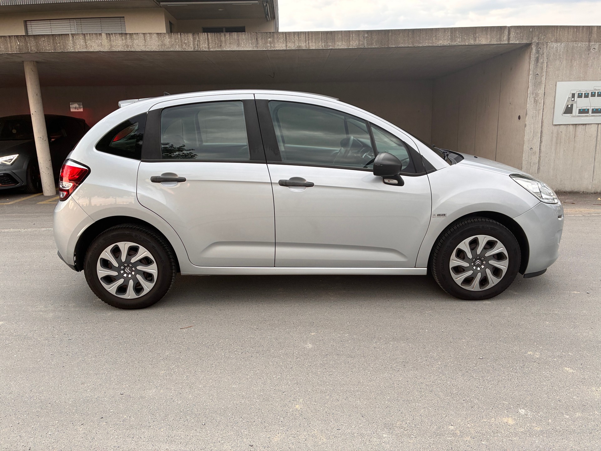 CITROEN C3 1.0i Tonic-image-2